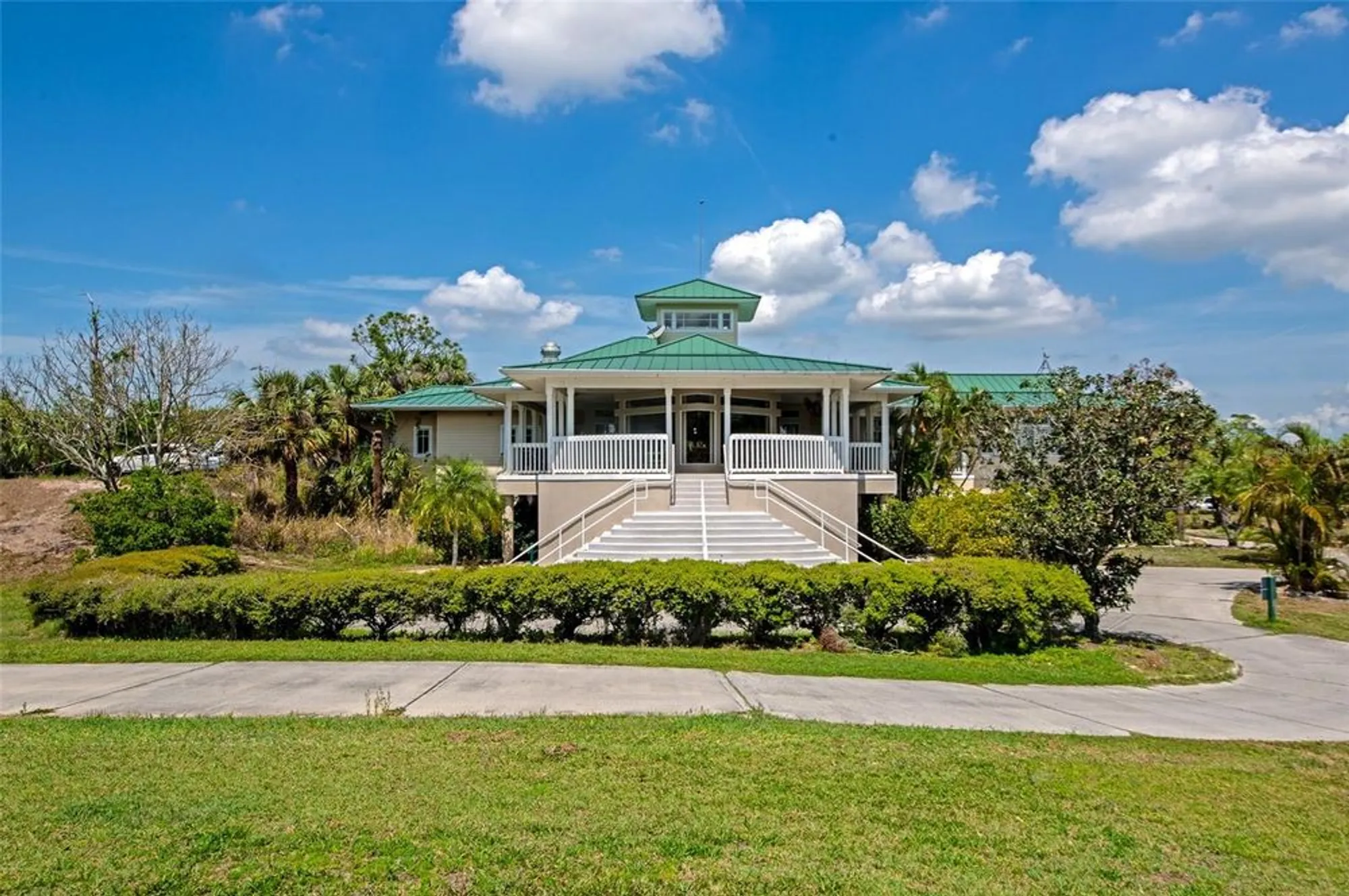 Property Slideshow image 25 of 34 | 6442 tailfeather way, Bradenton, FL, 34203