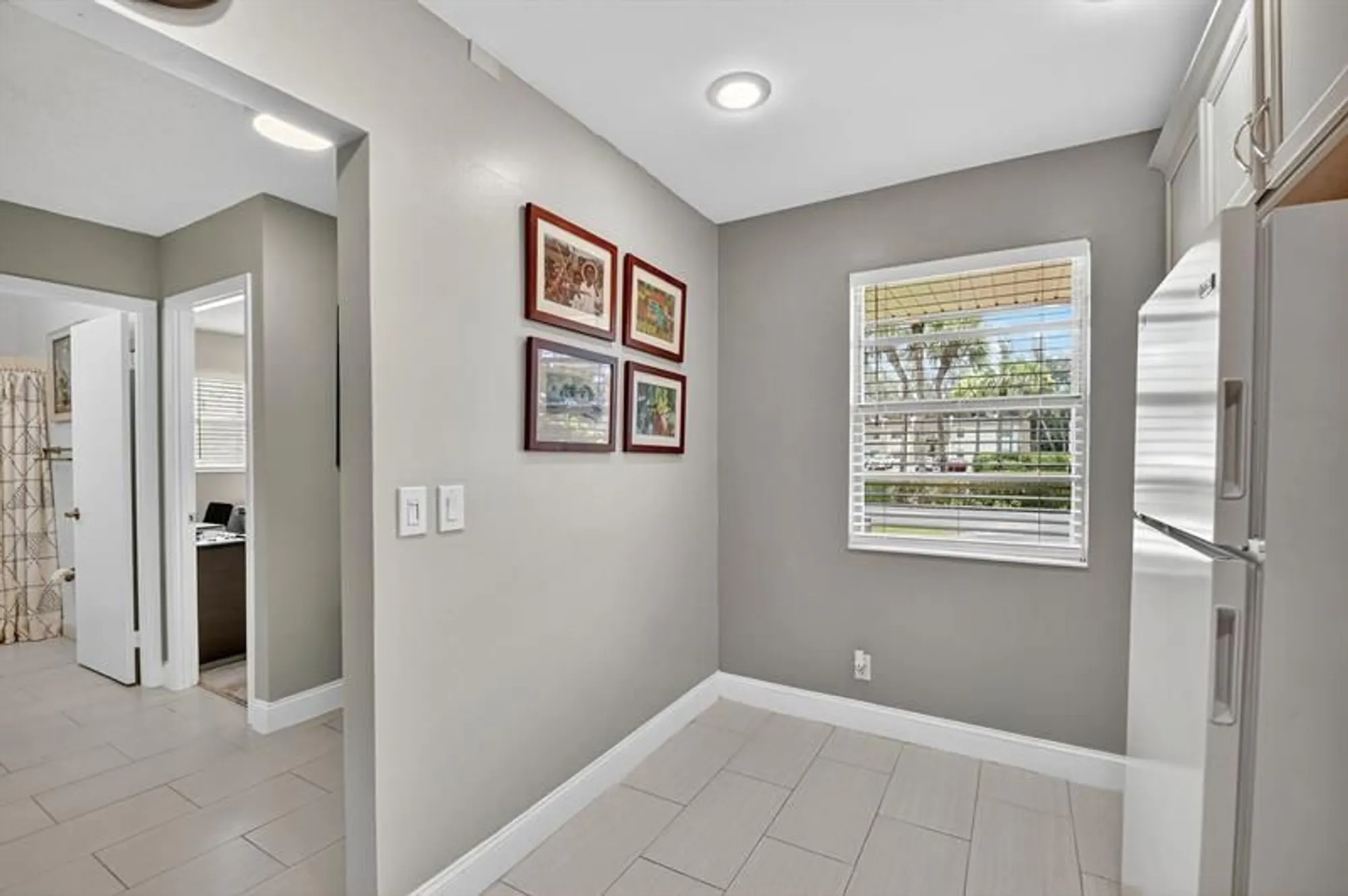 Property Slideshow image 5 of 45 | 121 lake meryl dr, West Palm Beach, FL, 33411