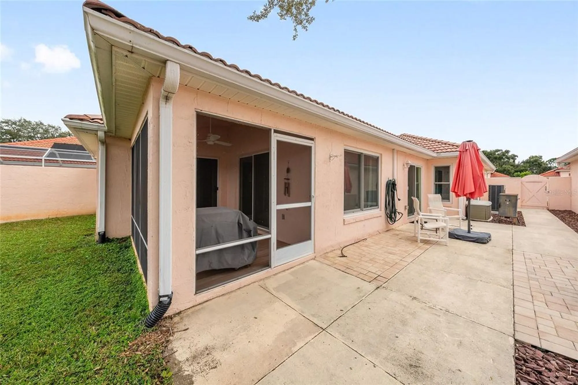 Property Slideshow image 49 of 65 | 906 santa anna ln, The Villages, FL, 32159