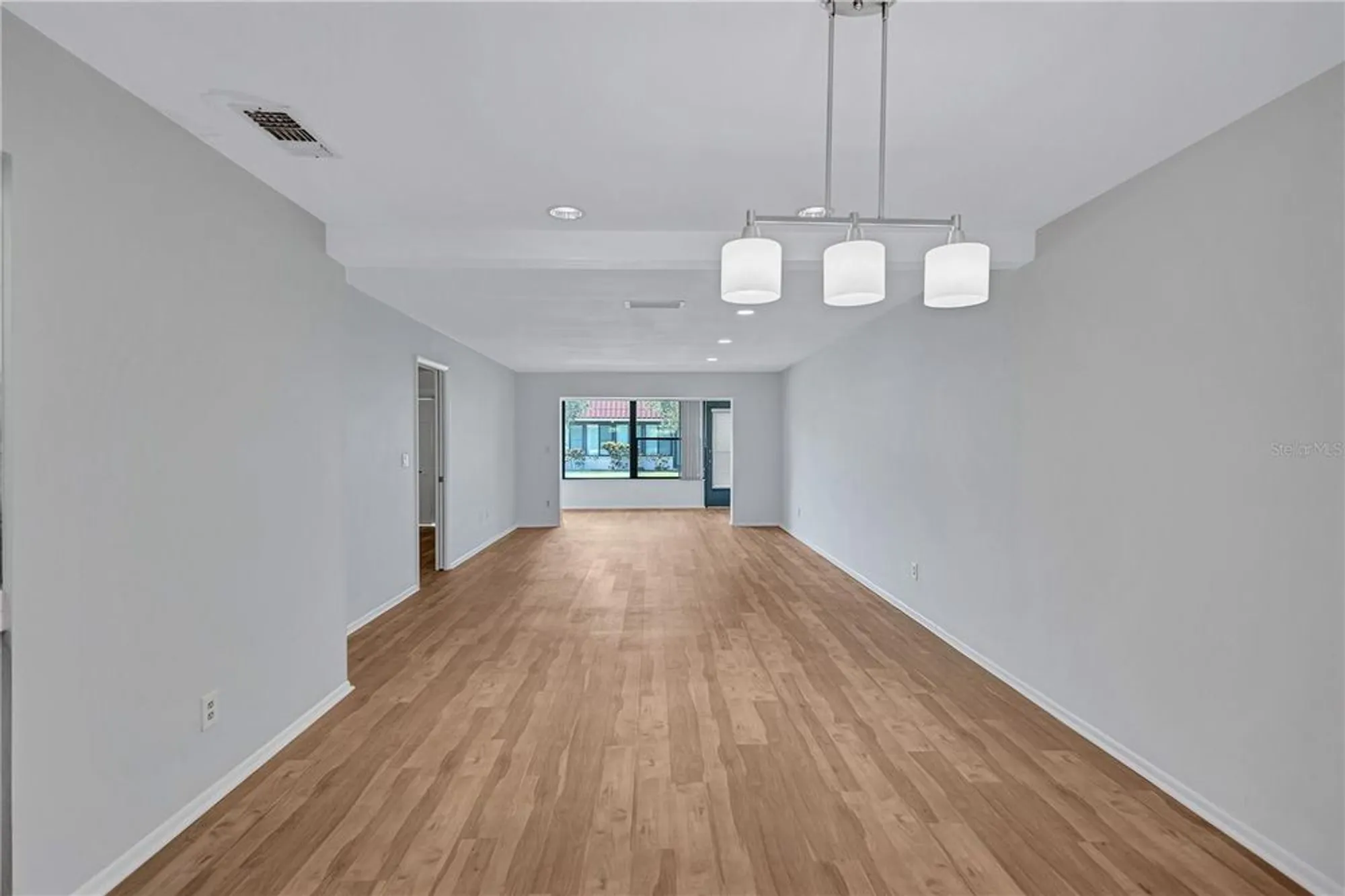 Property Slideshow image 21 of 56 | 19029 us highway 19 n apt 18f, Clearwater, FL, 33764