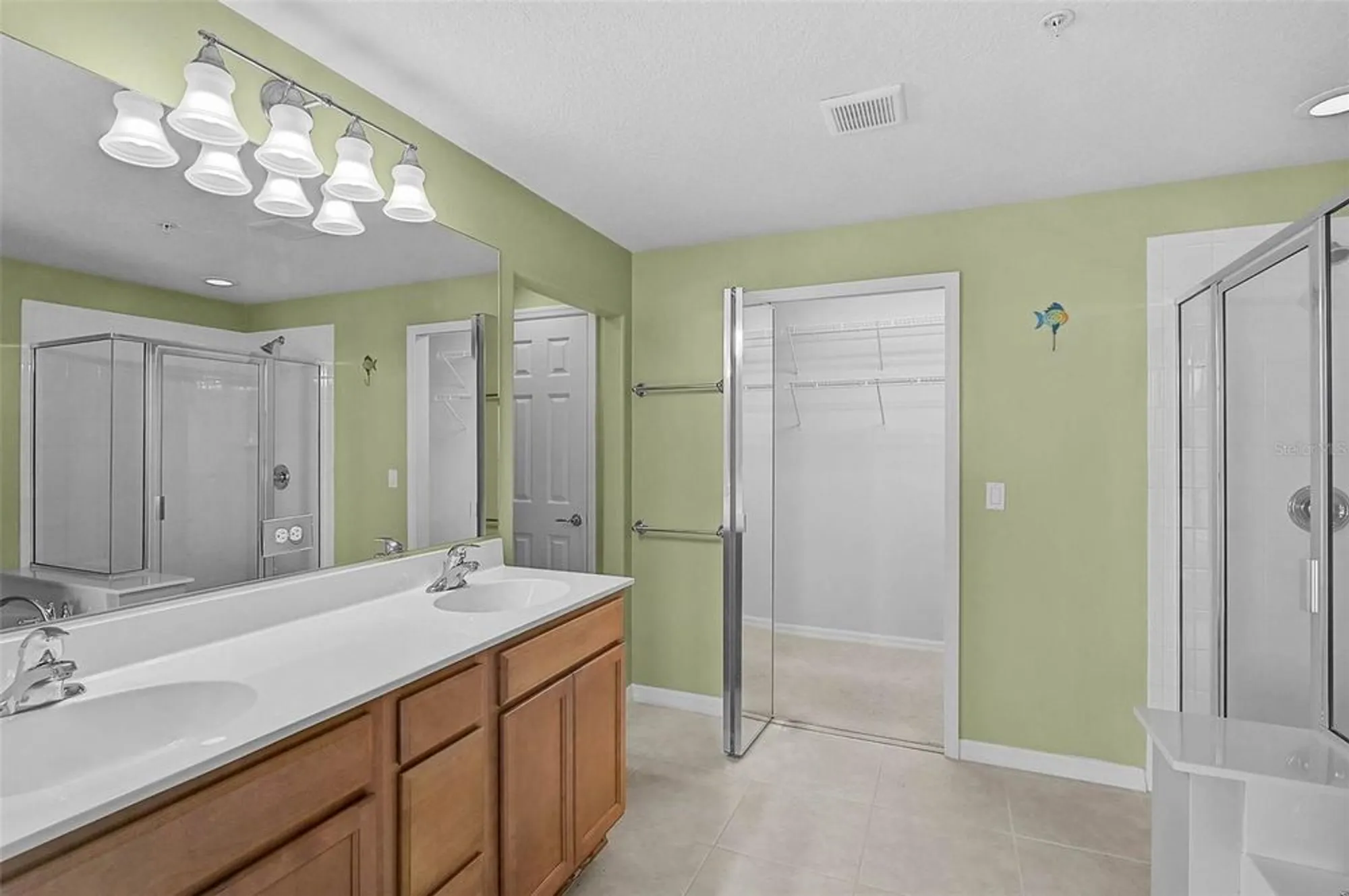 Property Slideshow image 17 of 38 | 1257 burgos dr 302, Sarasota, FL, 34238