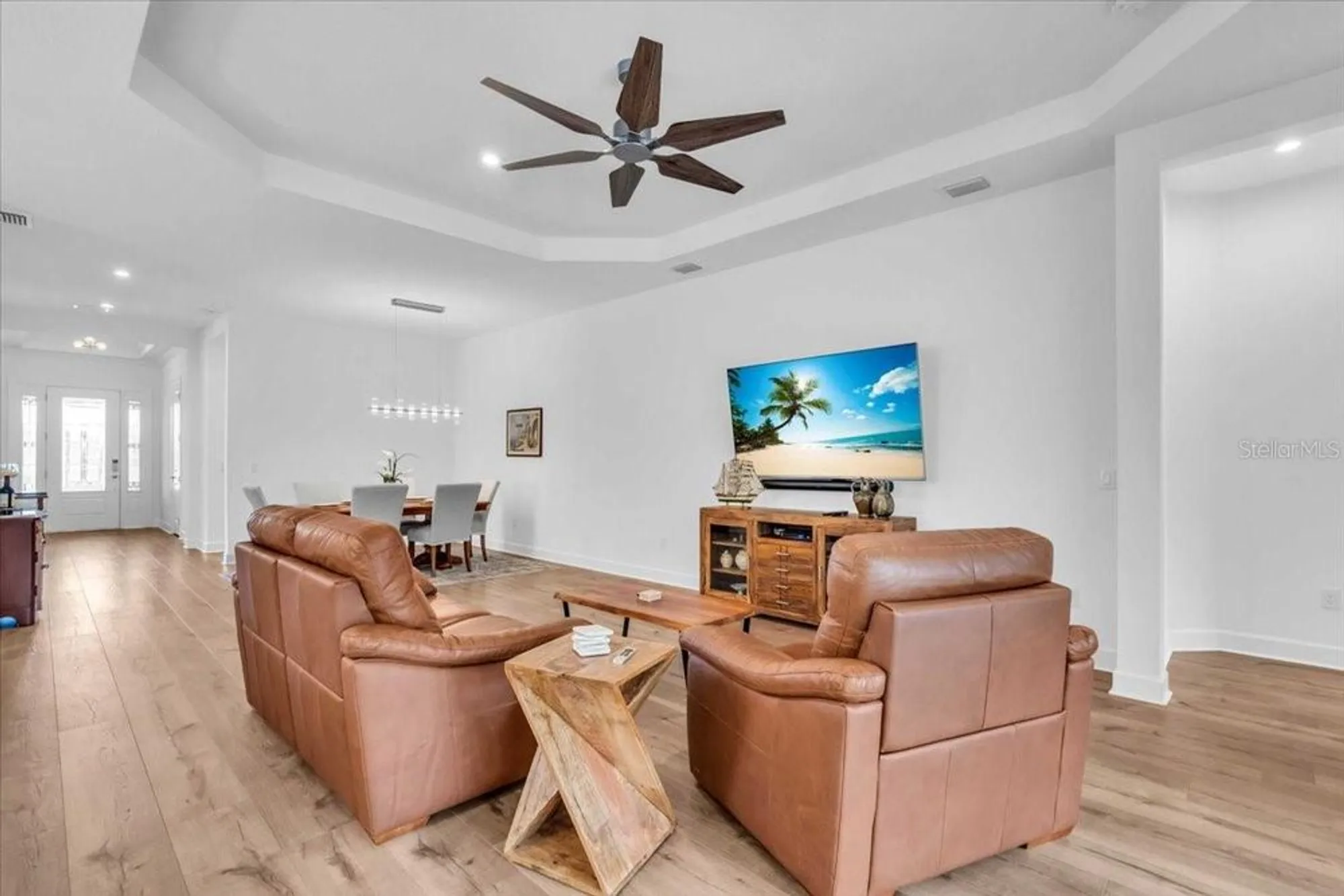 Property Slideshow image 10 of 43 | 10804 wicker park pl, Palmetto, FL, 34221