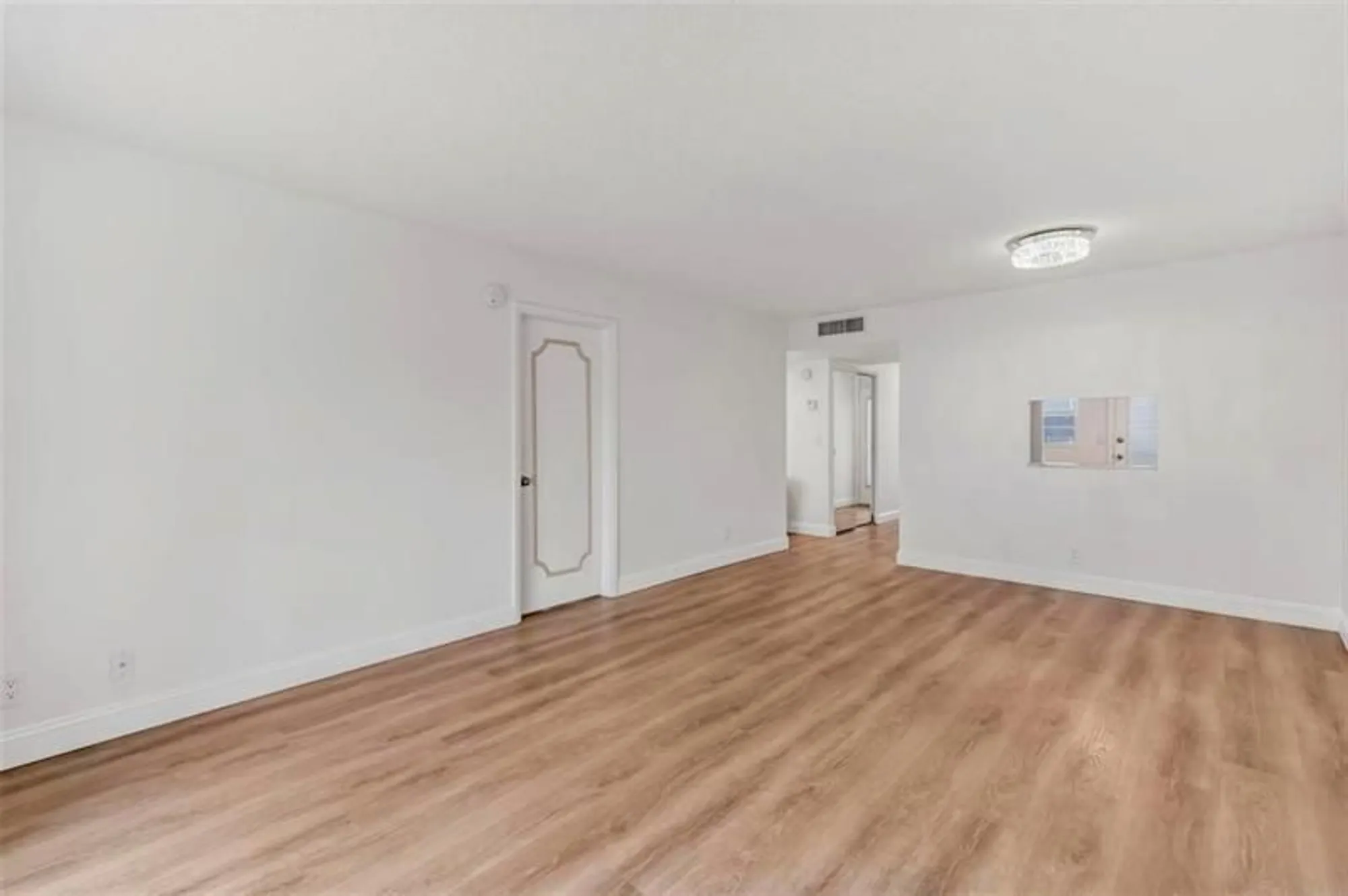 Property Slideshow image 10 of 18 | 3001 nw 46th ave 310, Lauderdale Lakes, FL, 33313