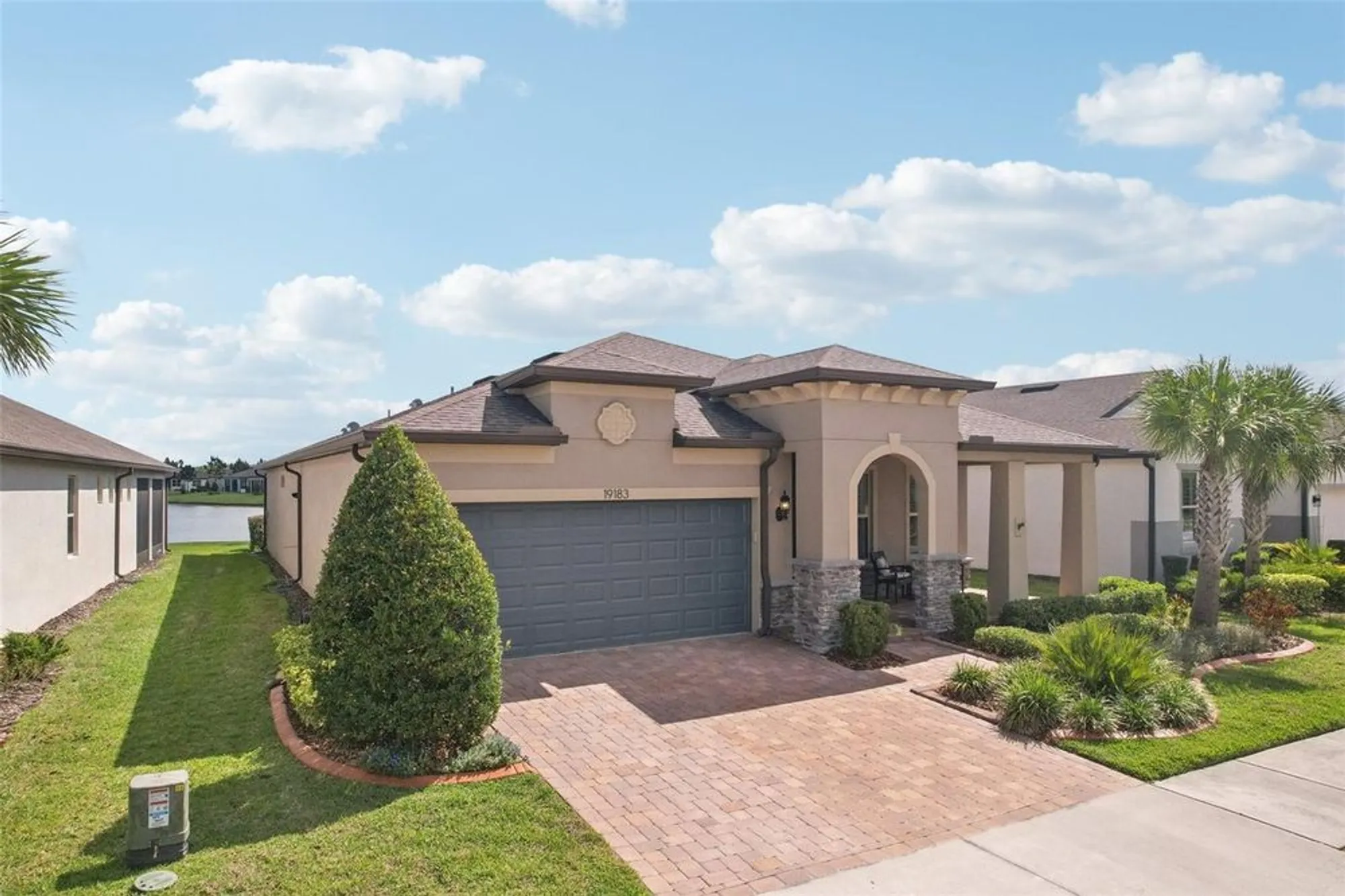 Property Slideshow image 4 of 98 | 19183 coastal shore ter, Land O Lakes, FL, 34638