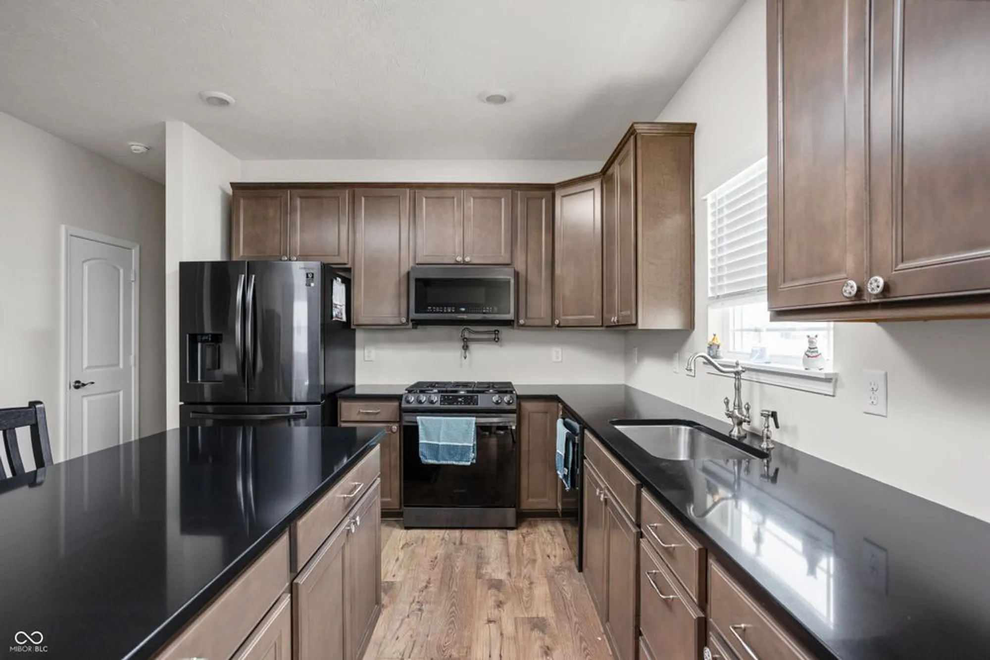 Property Slideshow image 13 of 44 | 8963 faulkner dr, Indianapolis, IN, 46239