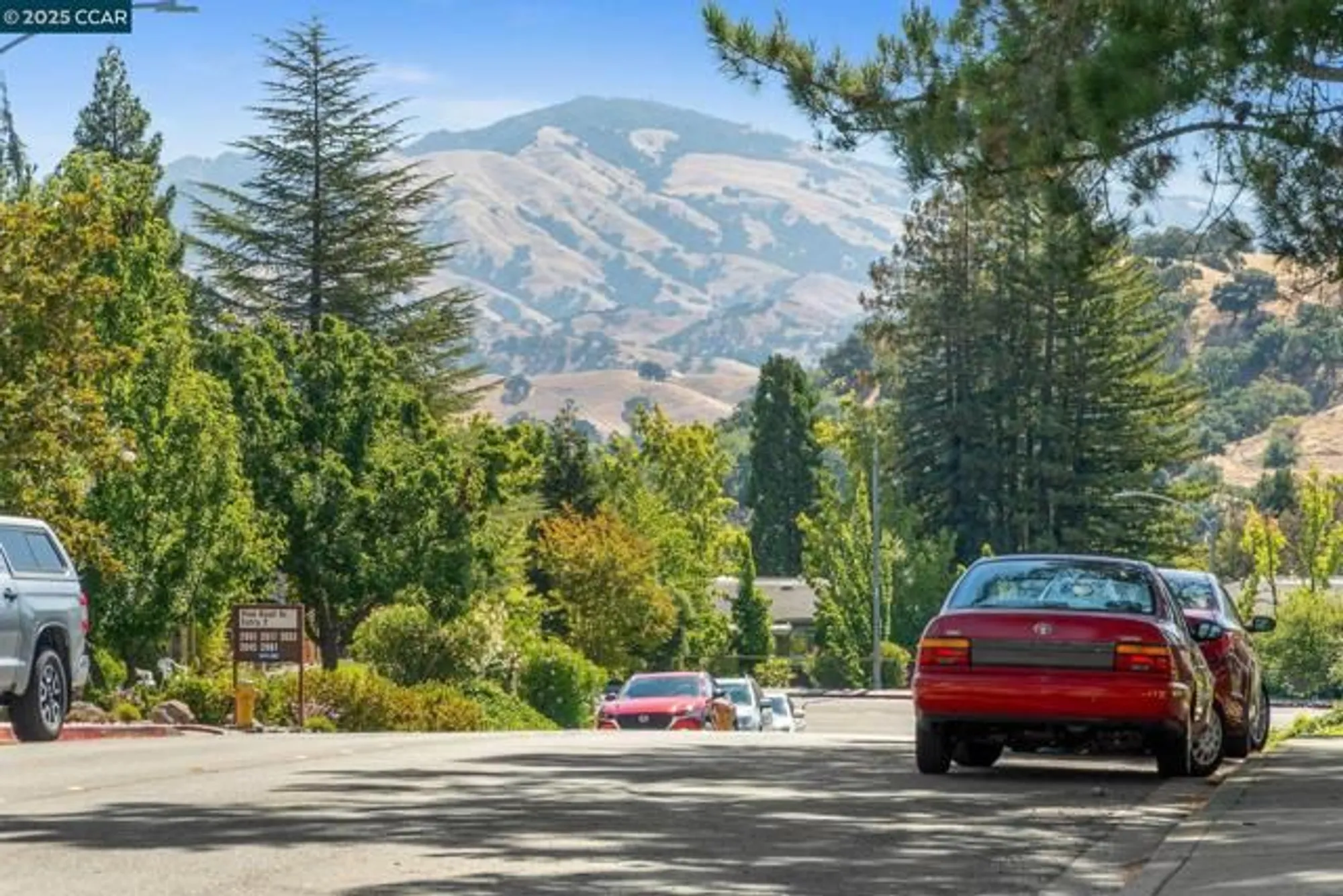 Property Slideshow image 28 of 46 | 2300 pine knoll dr 1, Walnut Creek, CA, 94595