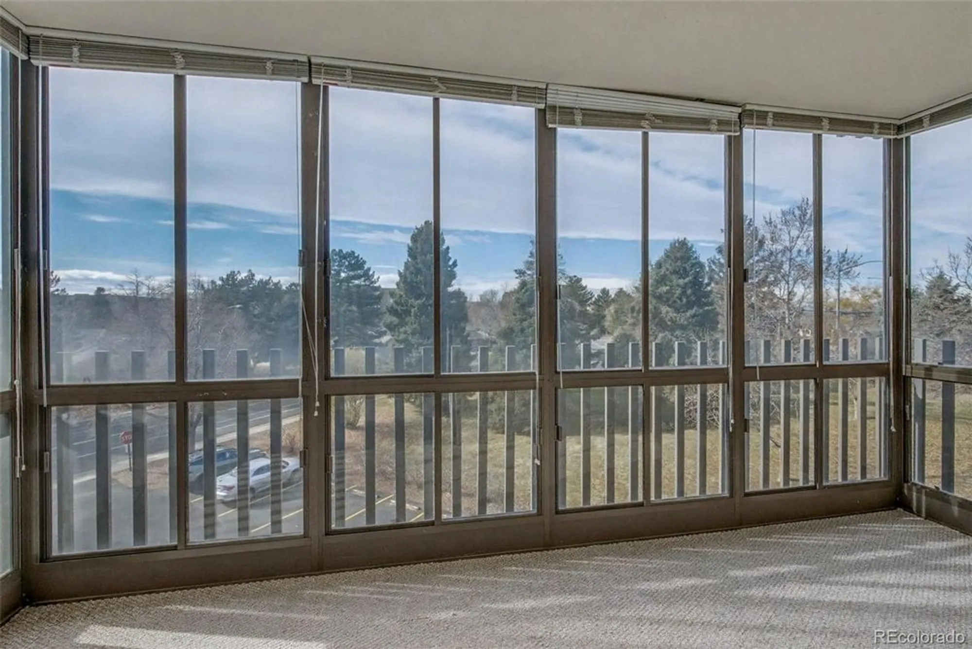Property Slideshow image 11 of 50 | 14390 e marina dr 302, Aurora, CO, 80014