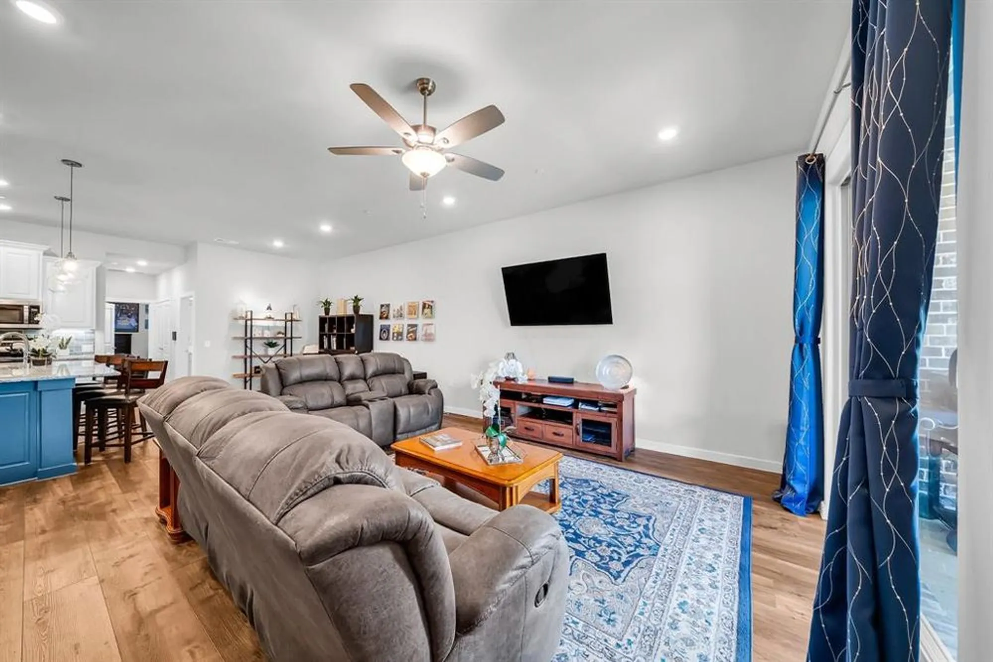 Property Slideshow image 4 of 26 | 3780 white clover ln, Prosper, TX, 75078