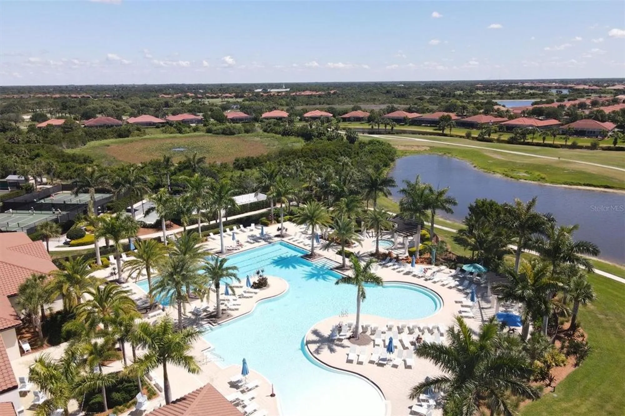 Property Slideshow image 66 of 100 | 10061 cozy grove dr, Venice, FL, 34293