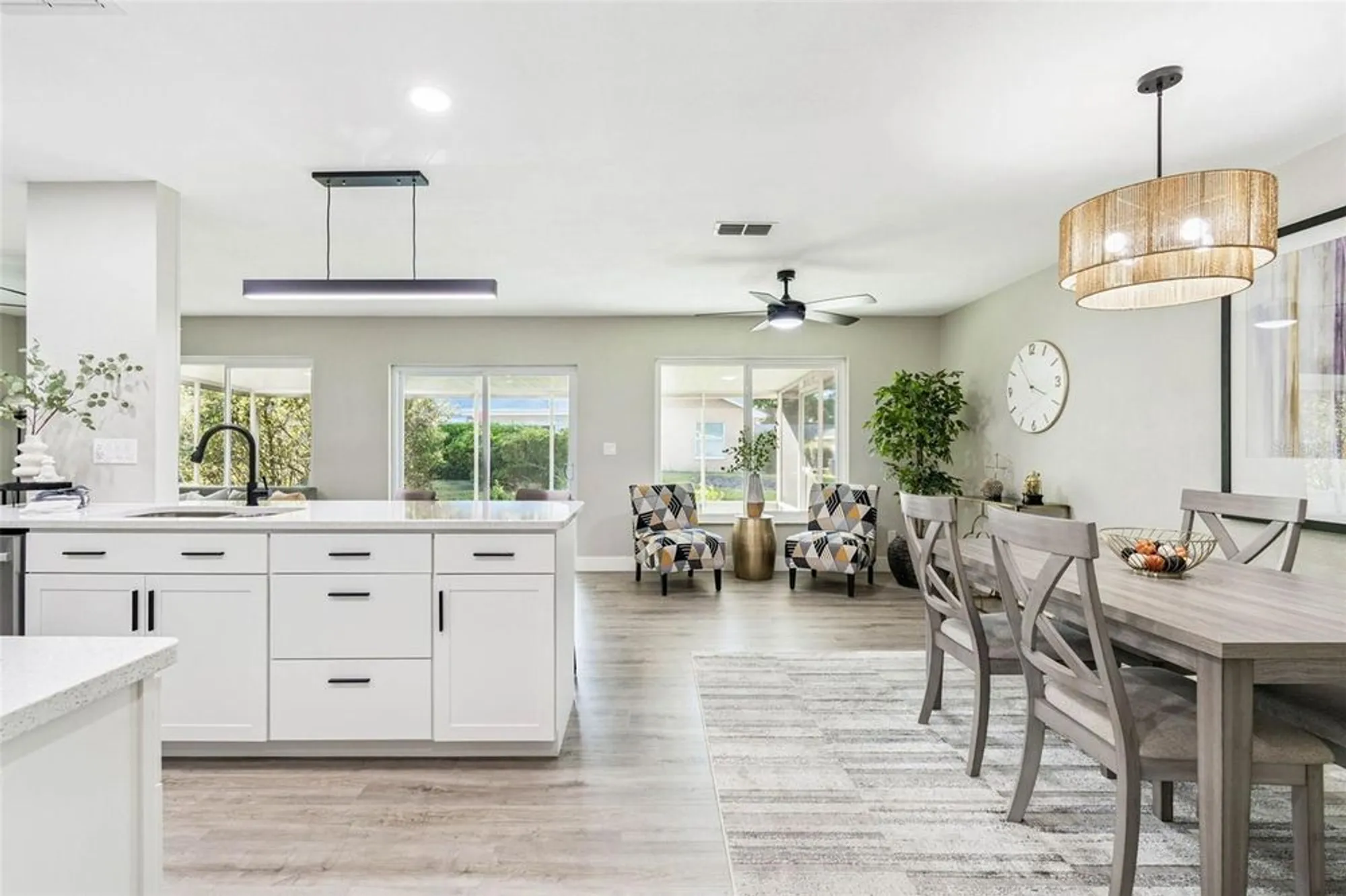 Property Slideshow image 14 of 70 | 3116 brunswick cir, Palm Harbor, FL, 34684