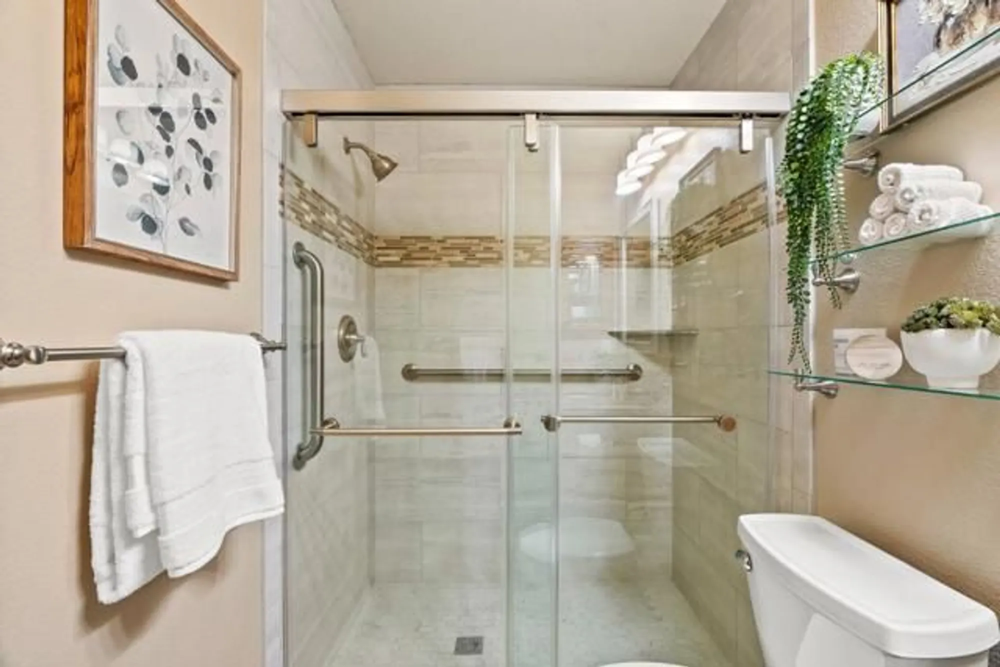 Property Slideshow image 19 of 48 | 16950 sugar pine dr, Morgan Hill, CA, 95037