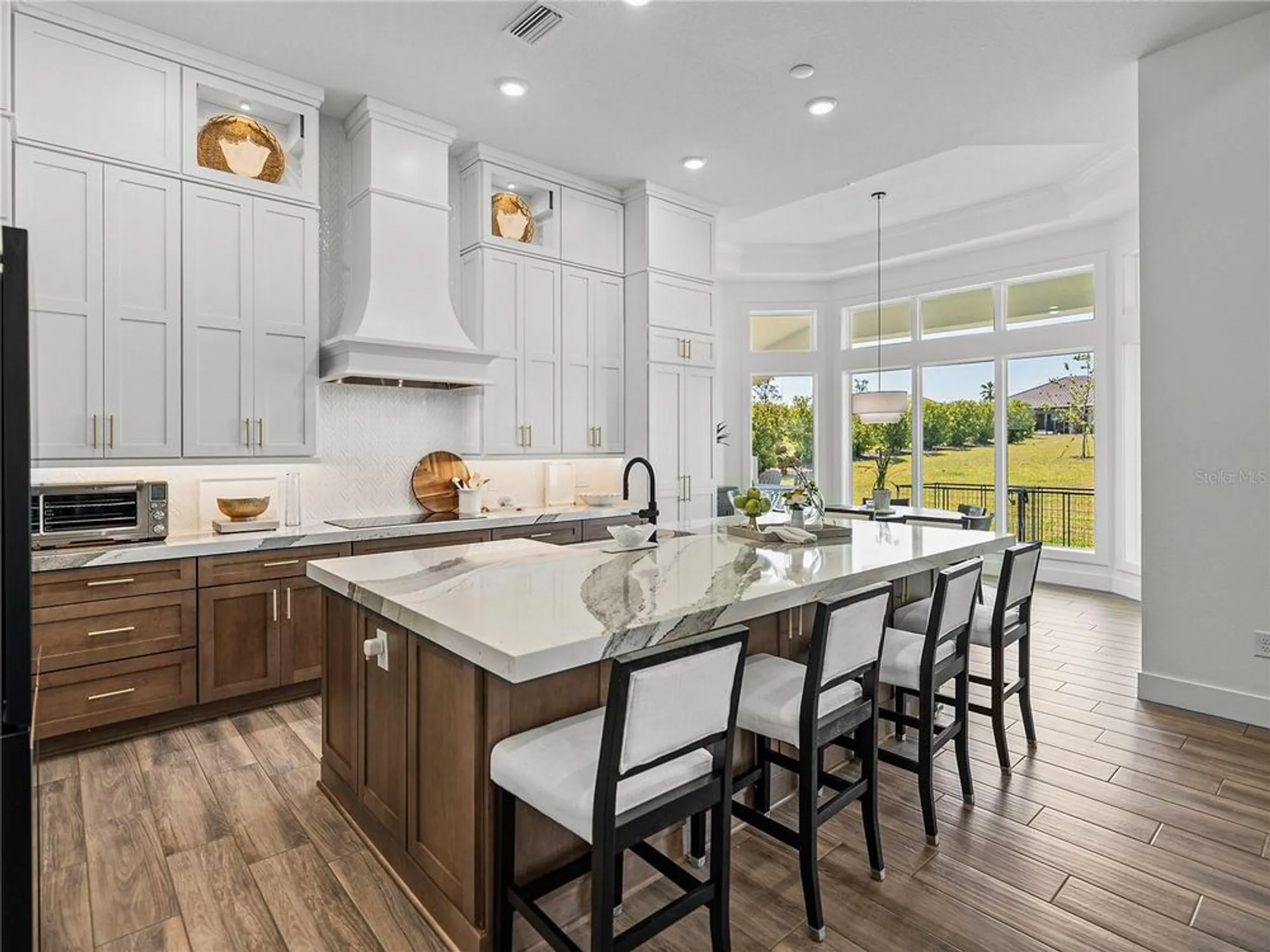 Property Slideshow image 17 of 81 | 13805 carryback dr, Dade City, FL, 33525