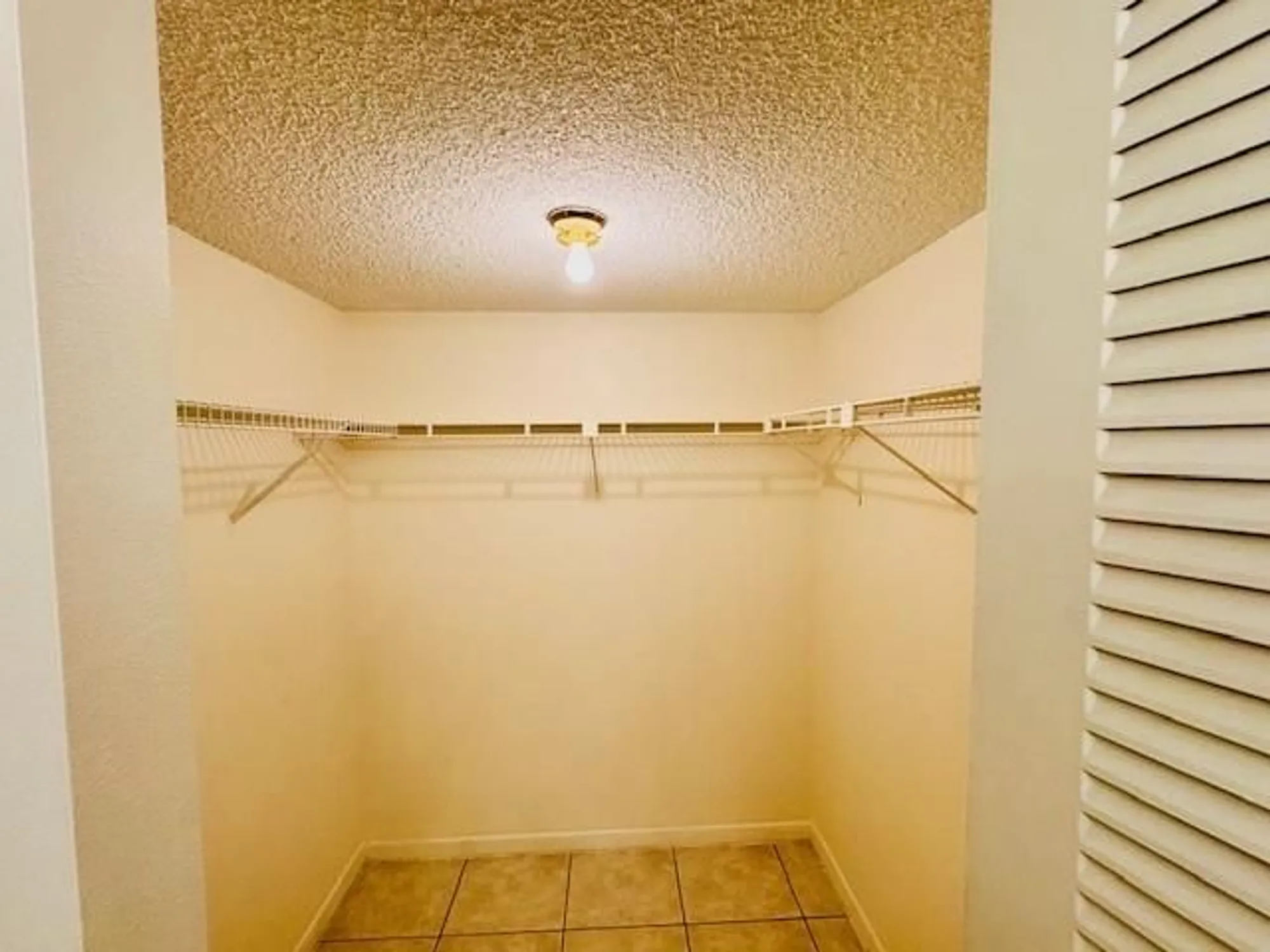 Property Slideshow image 5 of 16 | 9401 lime bay blvd apt 114, Tamarac, FL, 33321