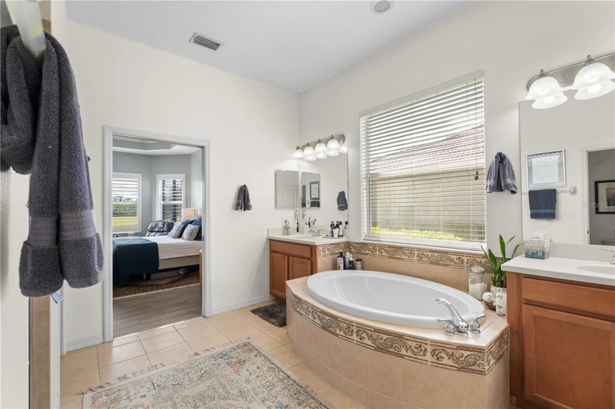 Property Slideshow image 21 of 44 | 5241 grand palmetto way, North Port, FL, 34291