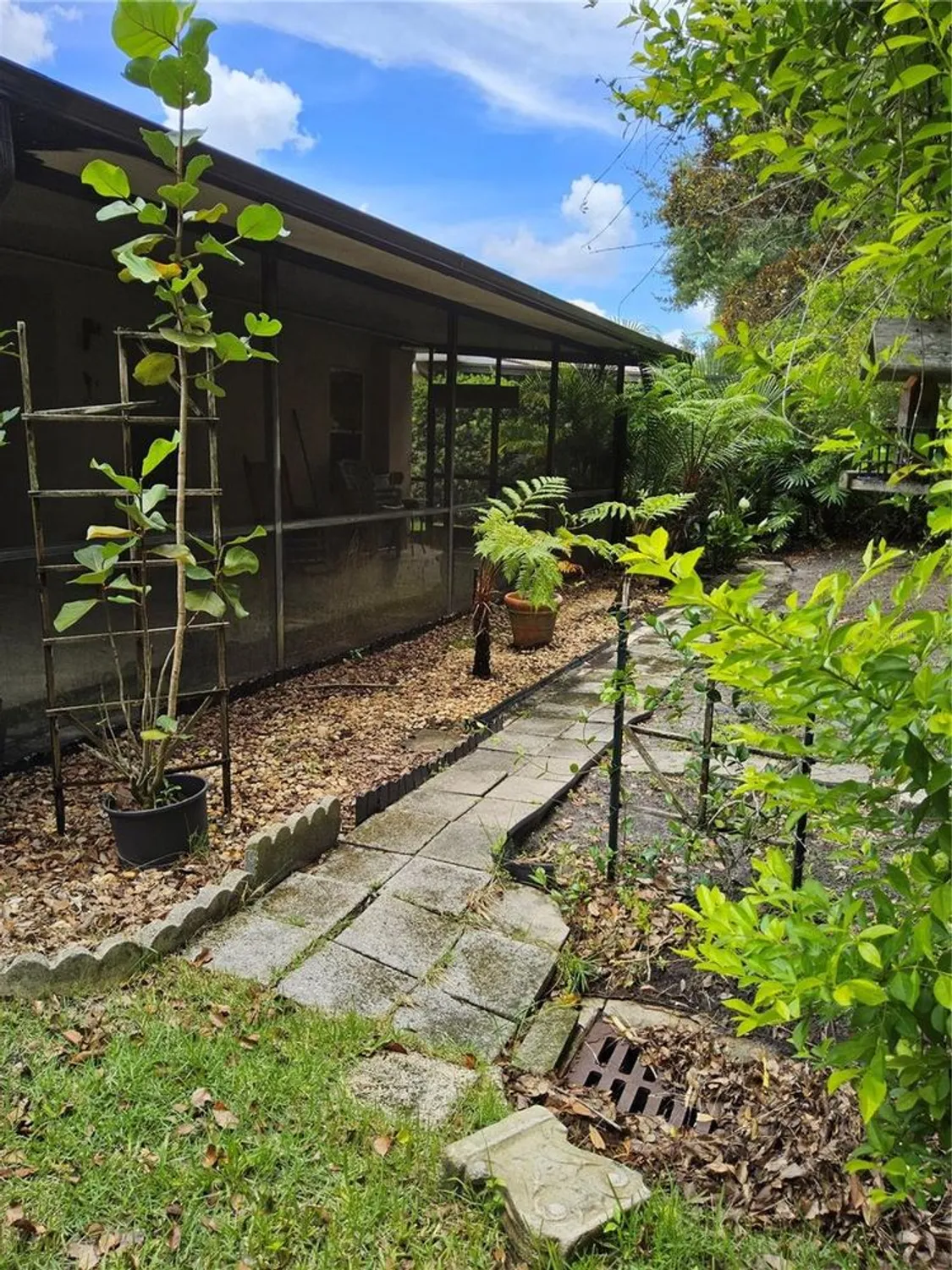 Property Slideshow image 27 of 28 | 8023 saint andrews way, Mount Dora, FL, 32757