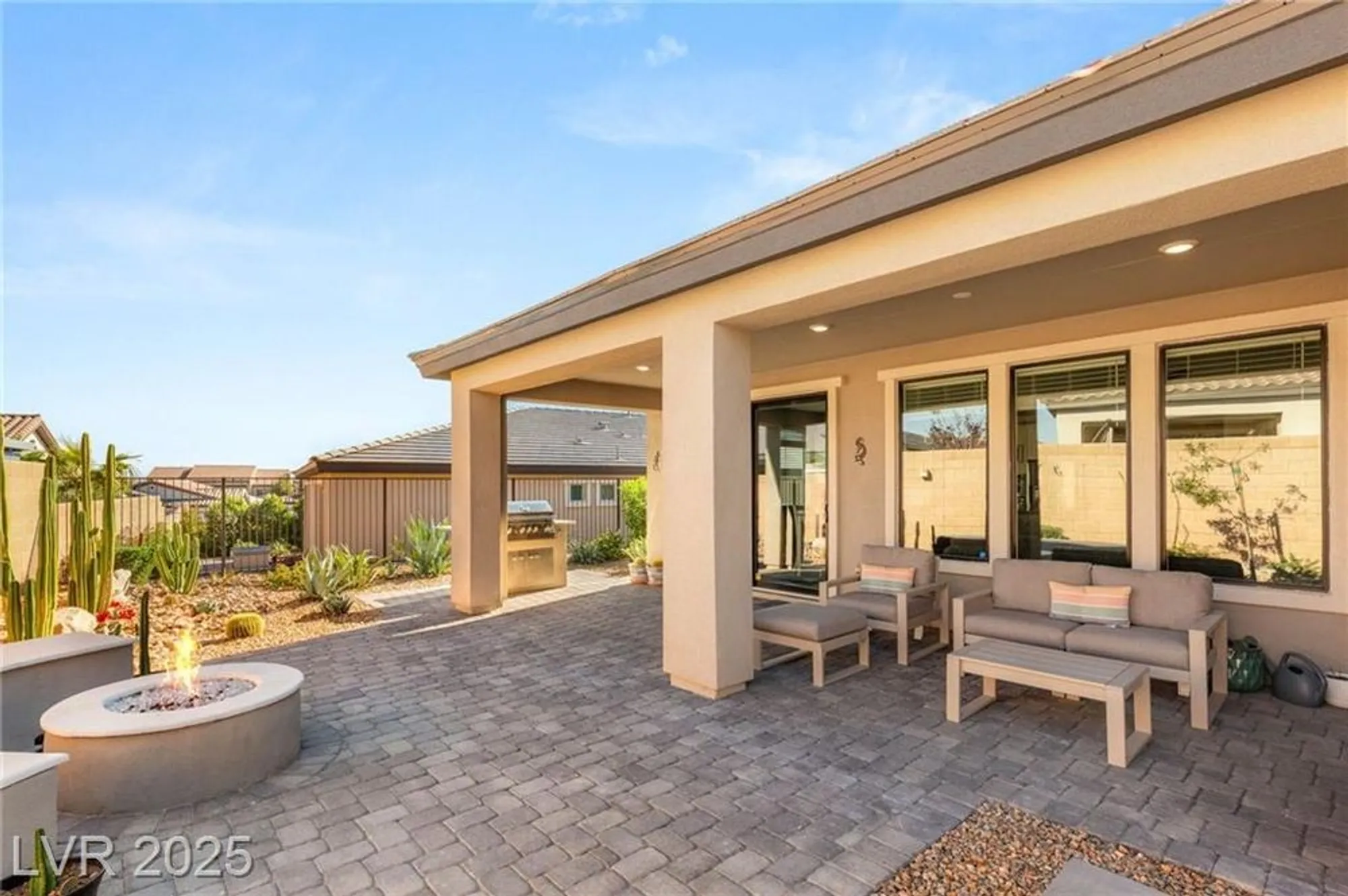 Property Slideshow image 27 of 38 | 14 summer agave ave, Henderson, NV, 89011