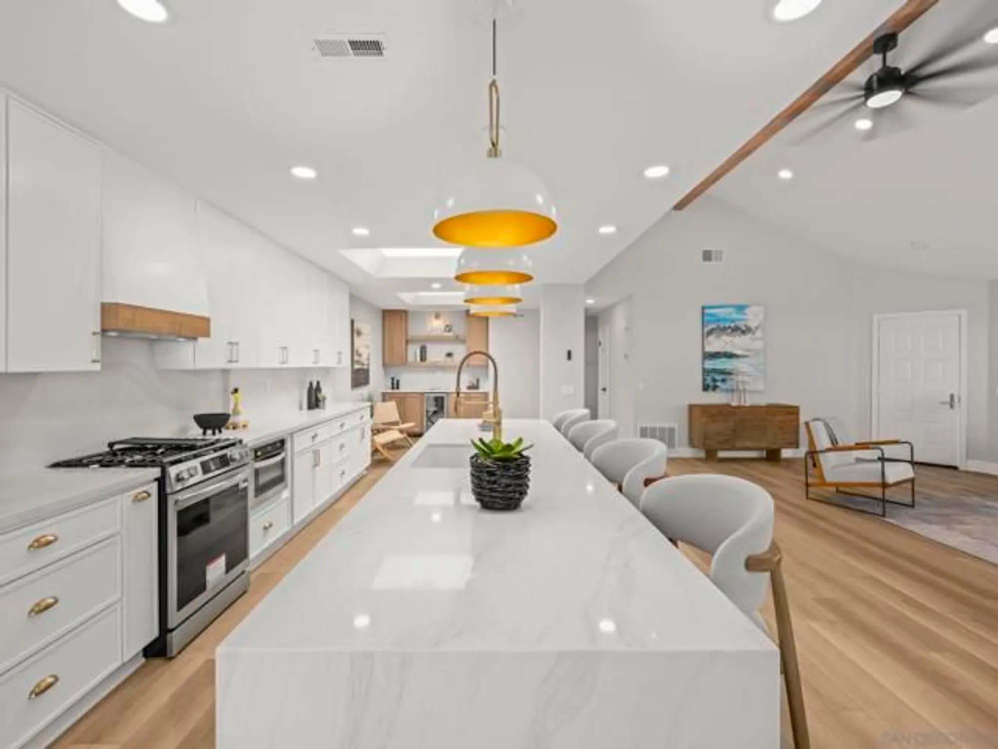 Property Slideshow image 4 of 73 | 4994 alicante way, Oceanside, CA, 92056