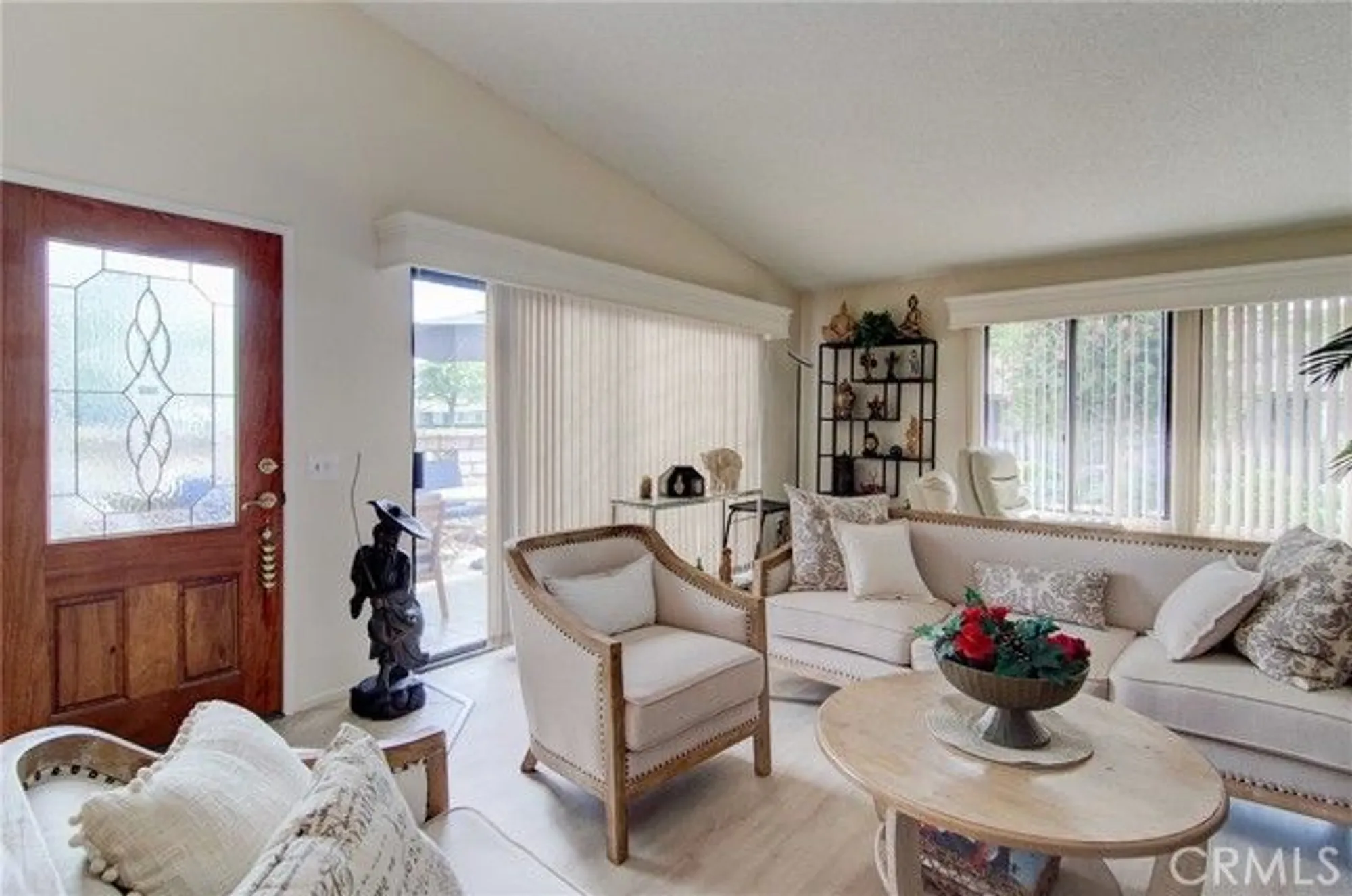 Property Slideshow image 10 of 27 | 8565 larkhall cir 802c, Huntington Beach, CA, 92646