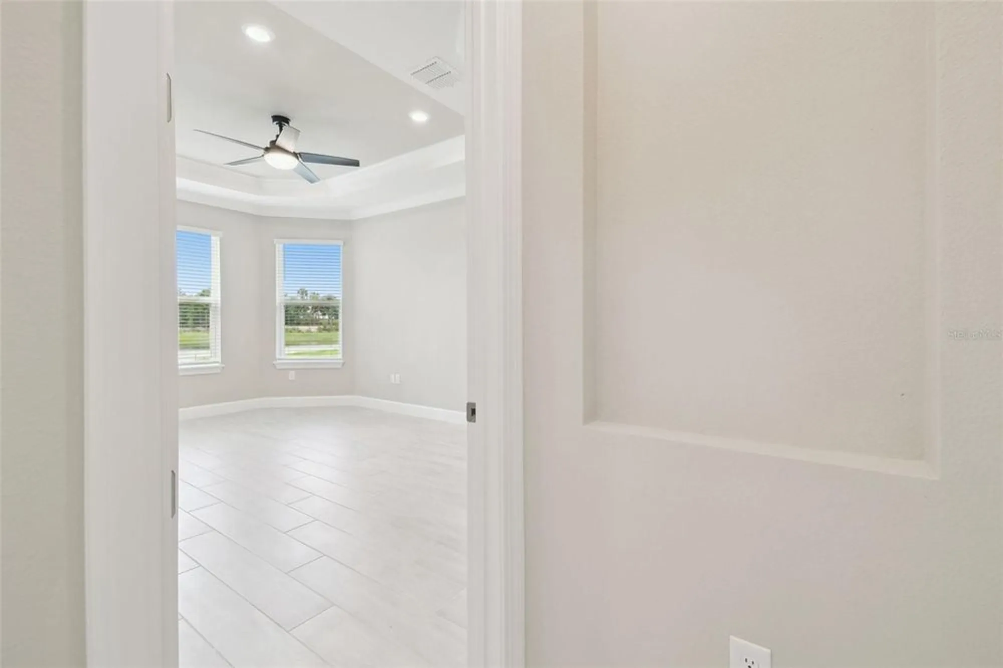 Property Slideshow image 15 of 100 | 4709 isonzo way, Wesley Chapel, FL, 33543