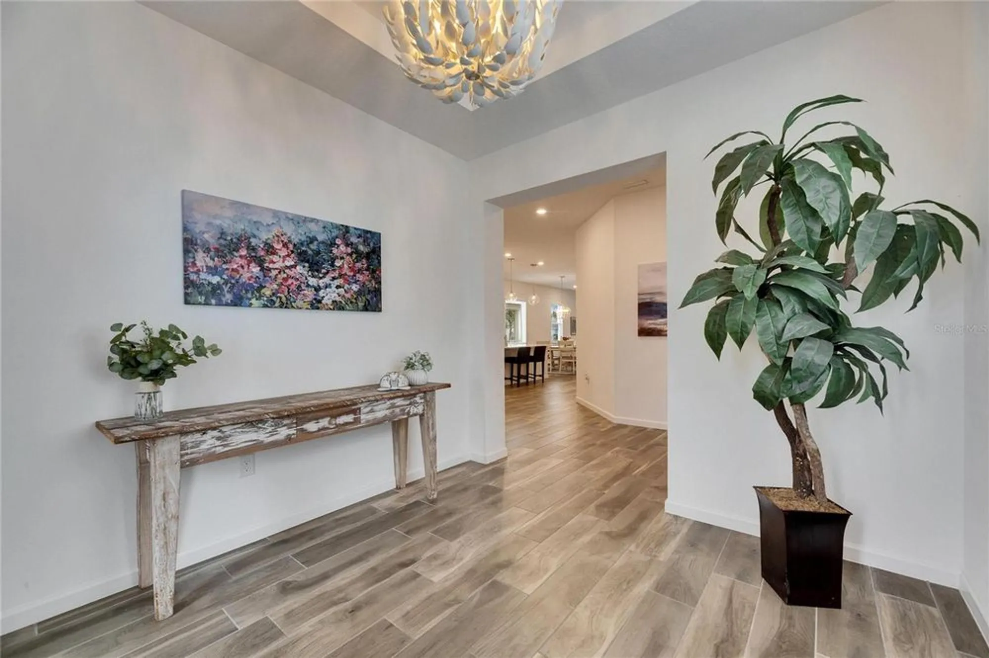 Property Slideshow image 8 of 87 | 407 sandsend ct, Apollo Beach, FL, 33572