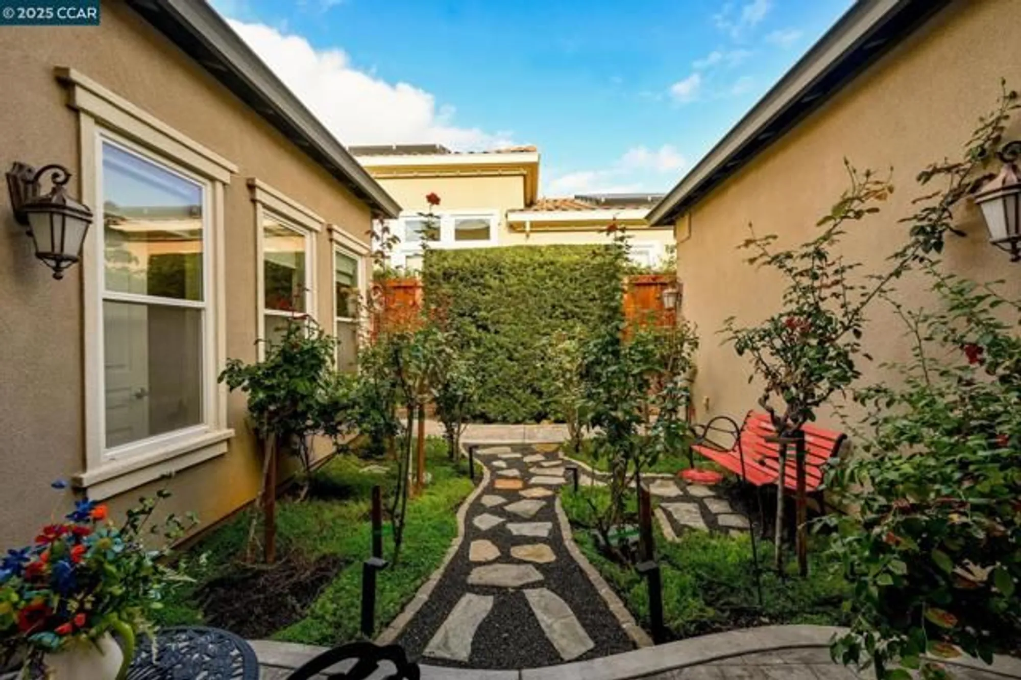 Property Slideshow image 14 of 60 | 1151 saint julien st, Brentwood, CA, 94513