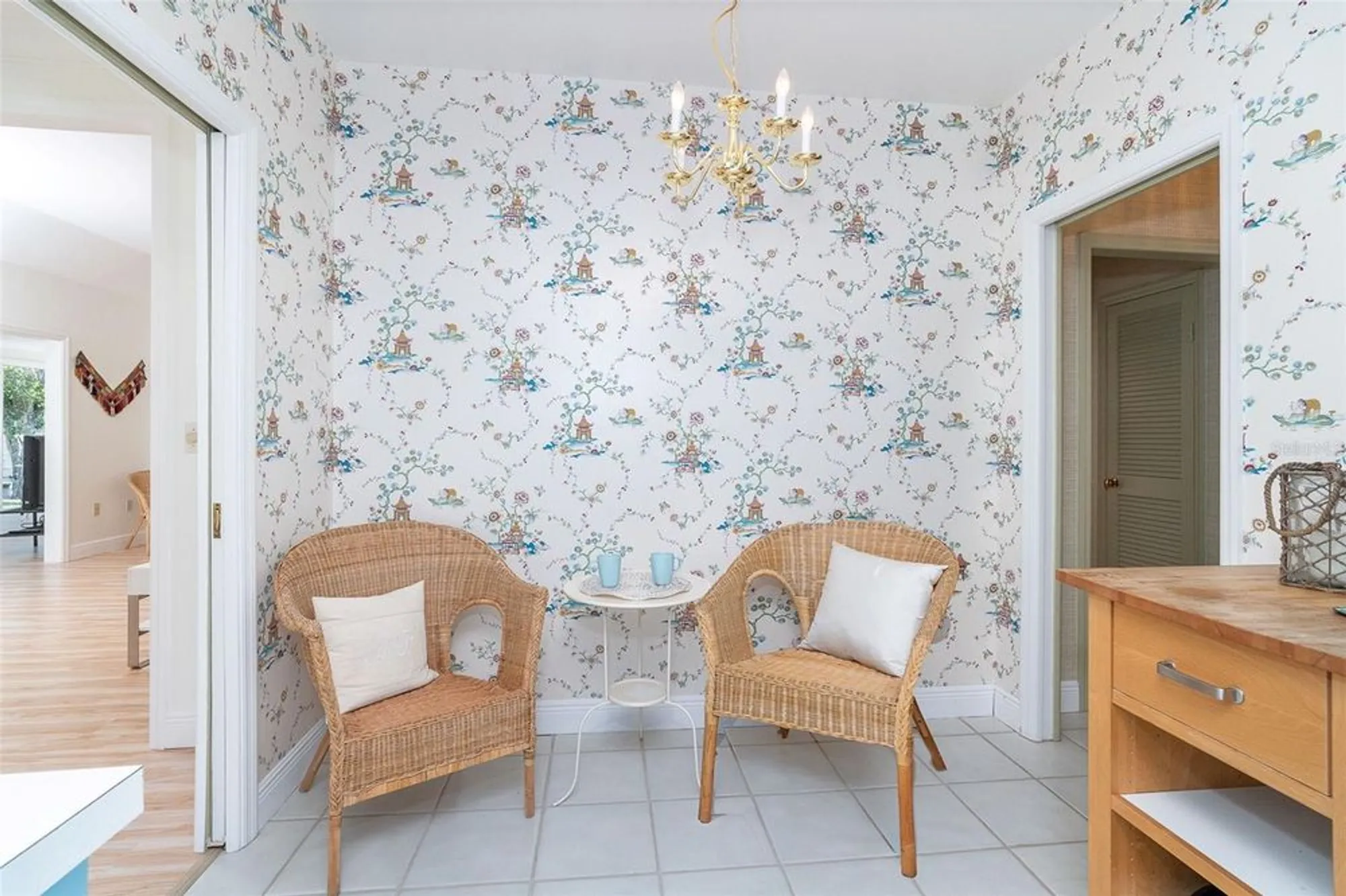 Property Slideshow image 17 of 43 | 12 golf view dr, Englewood, FL, 34223