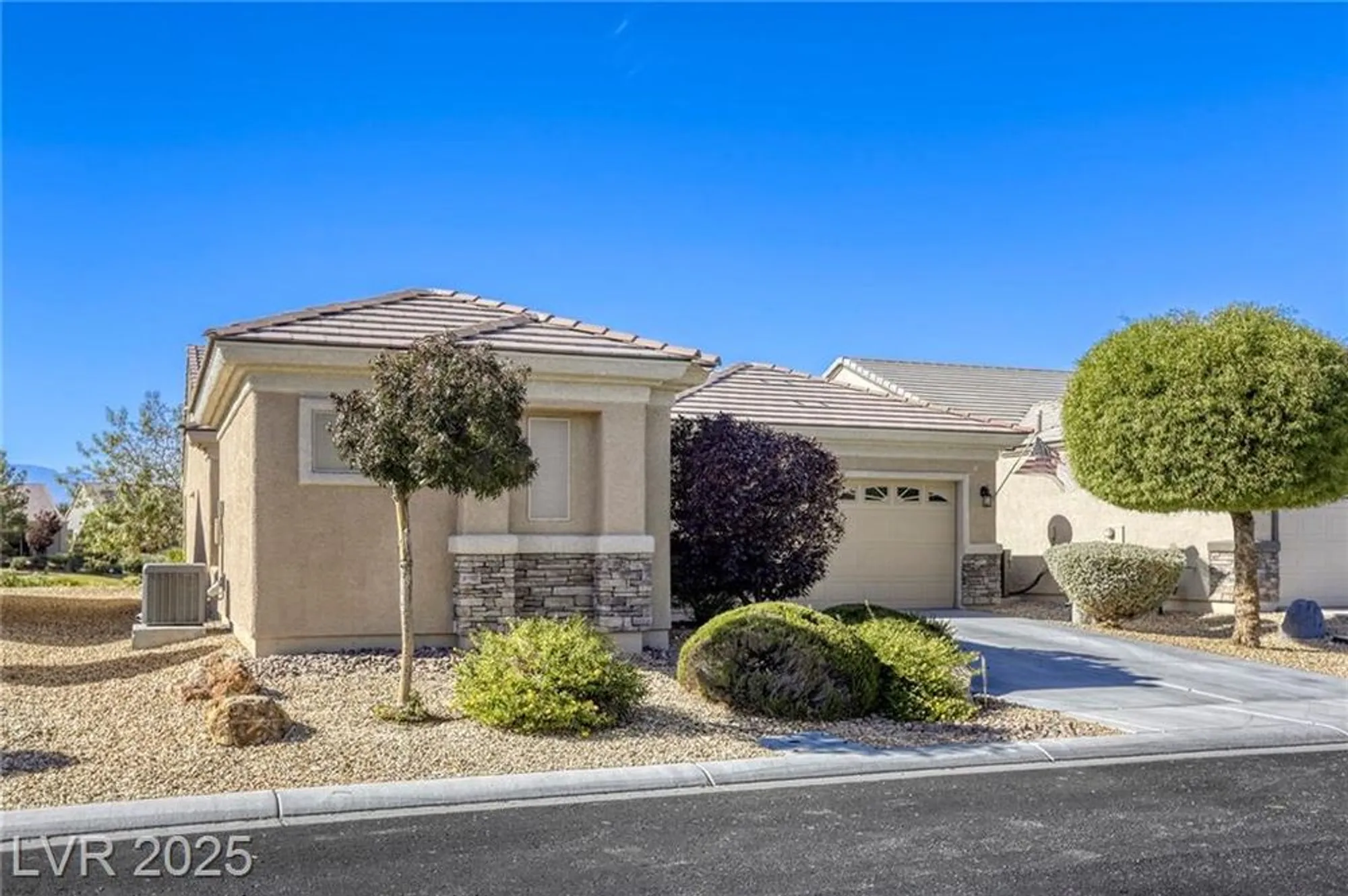 Property Slideshow image 44 of 70 | 7341 shelduck st, North Las Vegas, NV, 89084