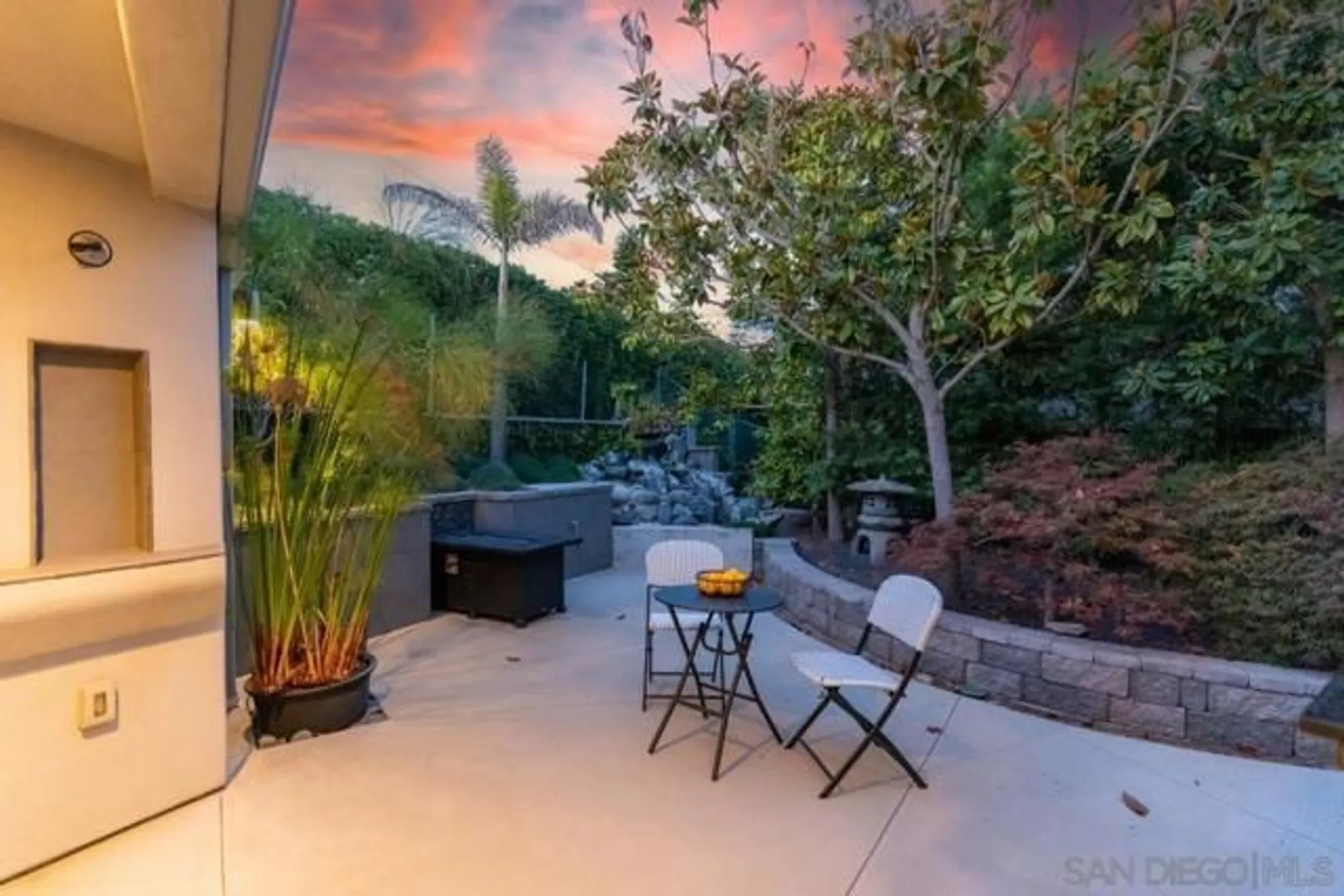 Property Slideshow image 54 of 70 | 907 ridge heights dr, Fallbrook, CA, 92028