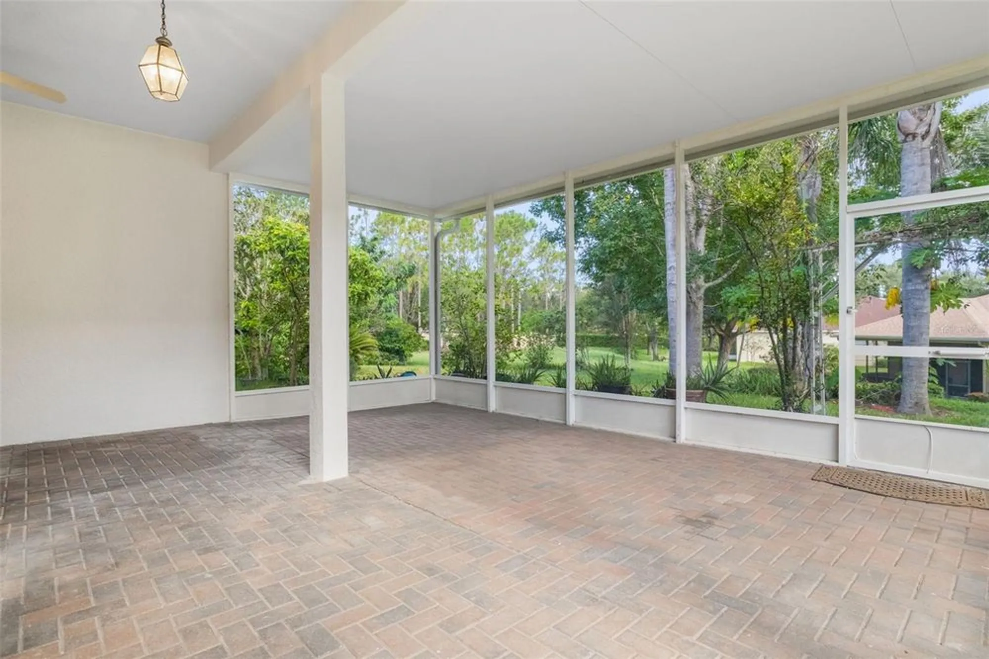 Property Slideshow image 30 of 50 | 103 crescent moon dr, Groveland, FL, 34736