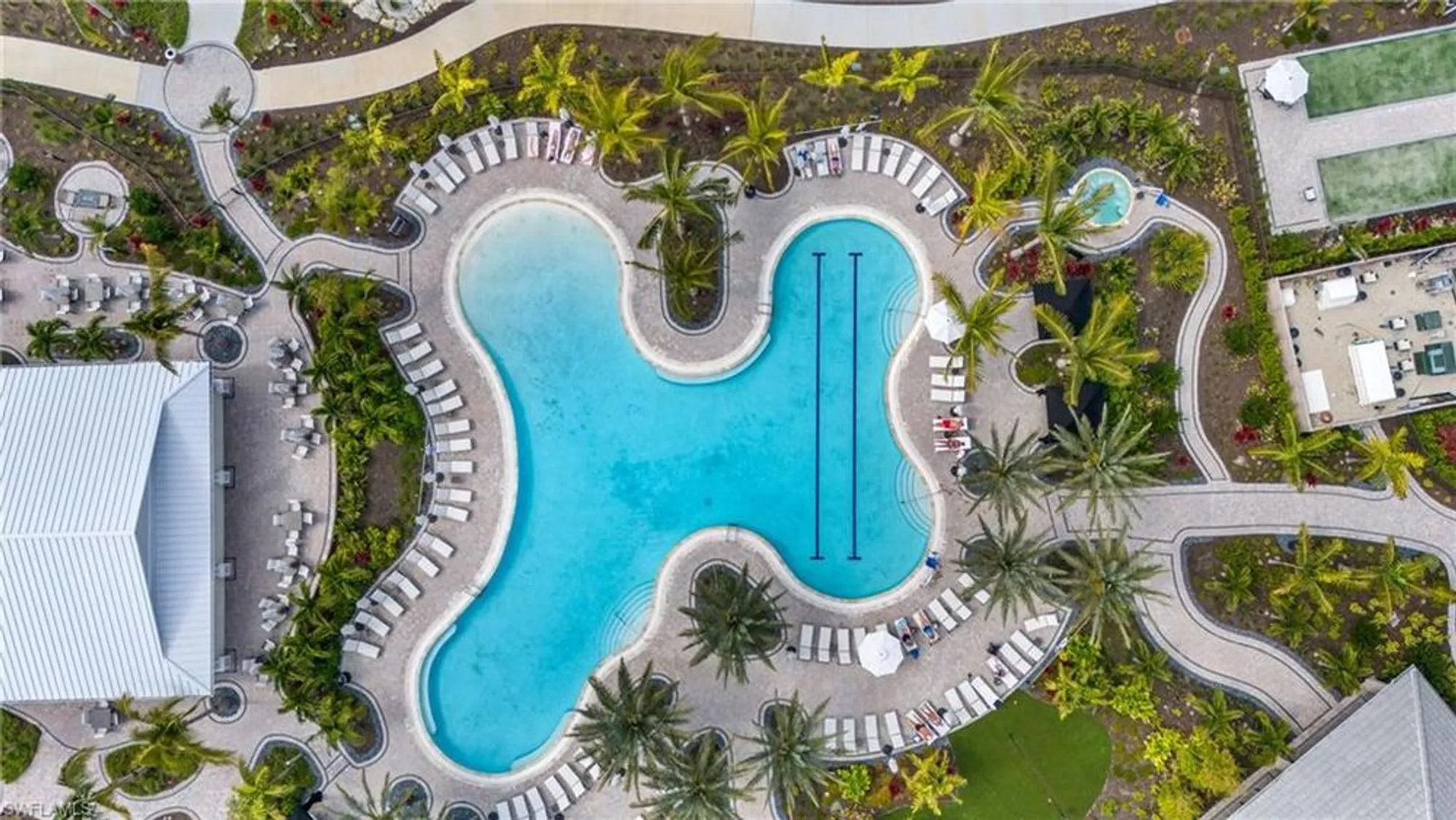 Property Slideshow image 40 of 50 | 17513 caravita ln, Fort Myers, FL, 33913