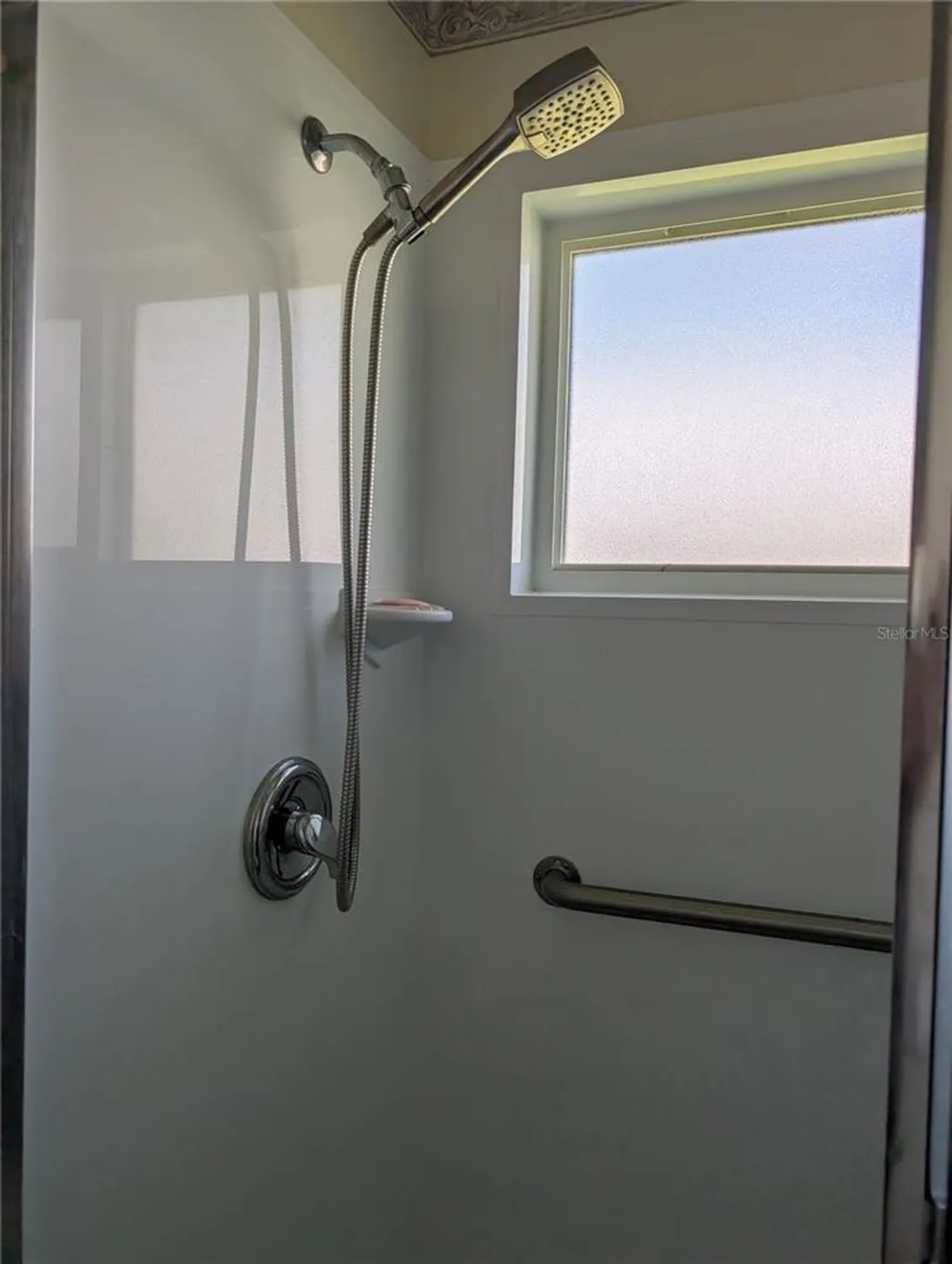 Property Slideshow image 18 of 55 | 9220 36th way n # 6, Pinellas Park, FL, 33782