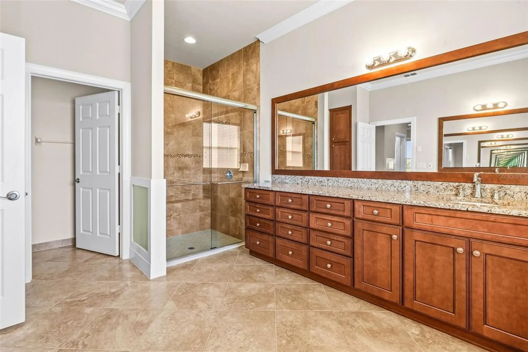 Property Slideshow image 34 of 88 | 5073 stone harbor cir, Wimauma, FL, 33598