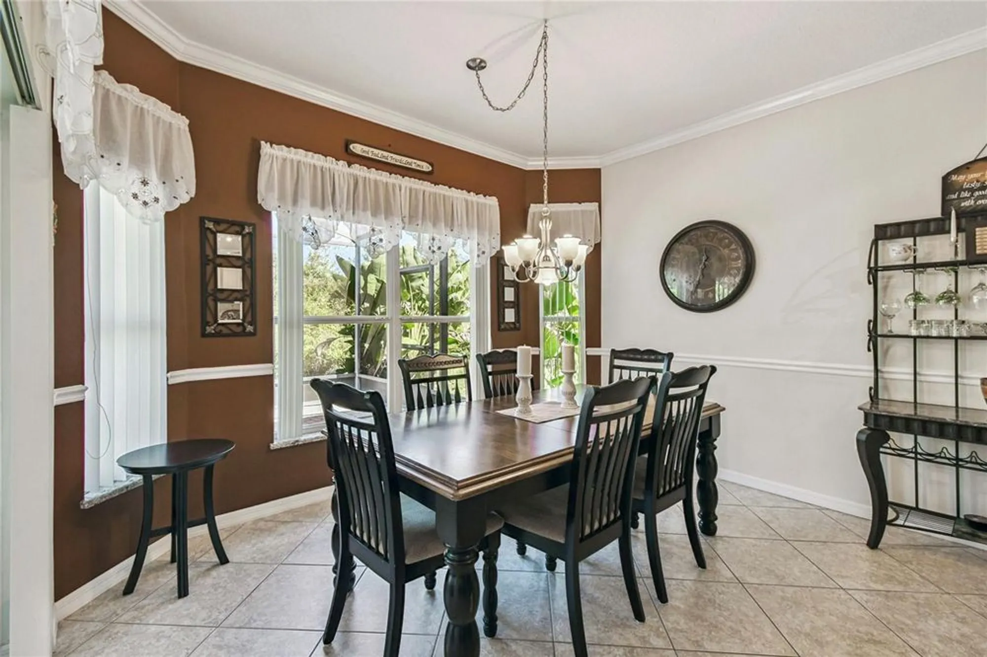 Property Slideshow image 19 of 61 | 536 portofino dr, Poinciana, FL, 34759
