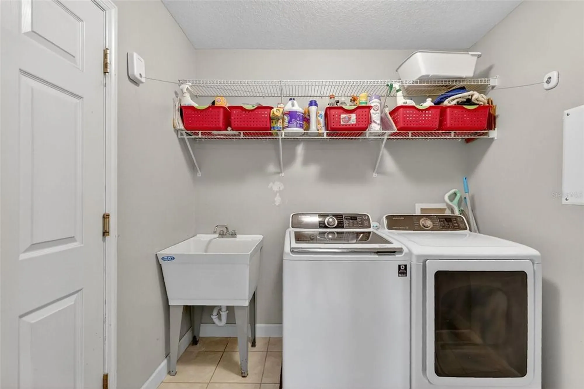 Property Slideshow image 30 of 30 | 2331 wakefield way, Mount Dora, FL, 32757