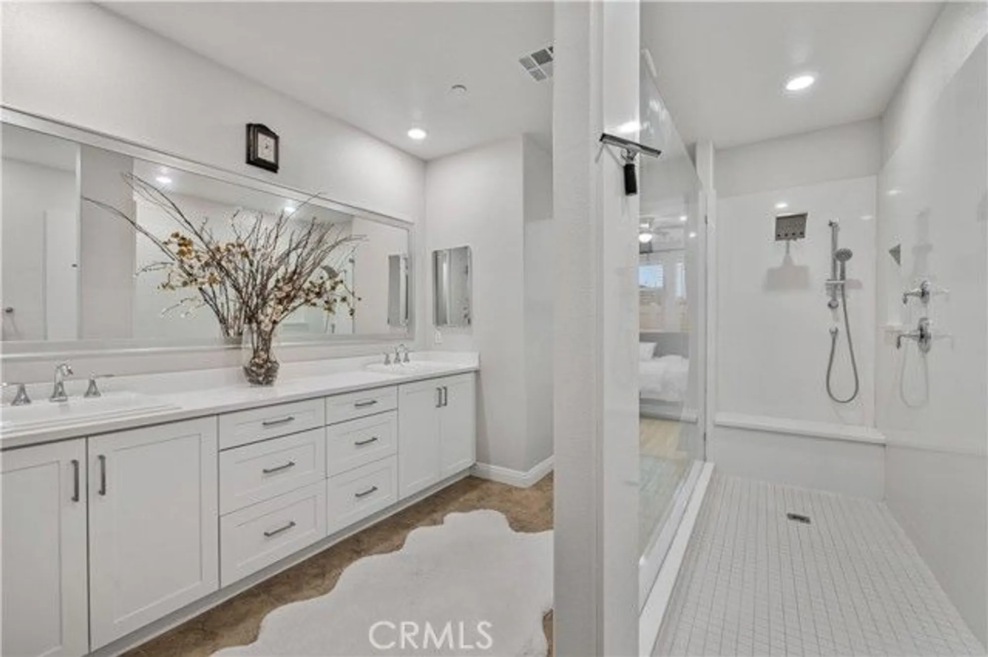 Property Slideshow image 31 of 55 | 20608 galloway dr, Santa Clarita, CA, 91350