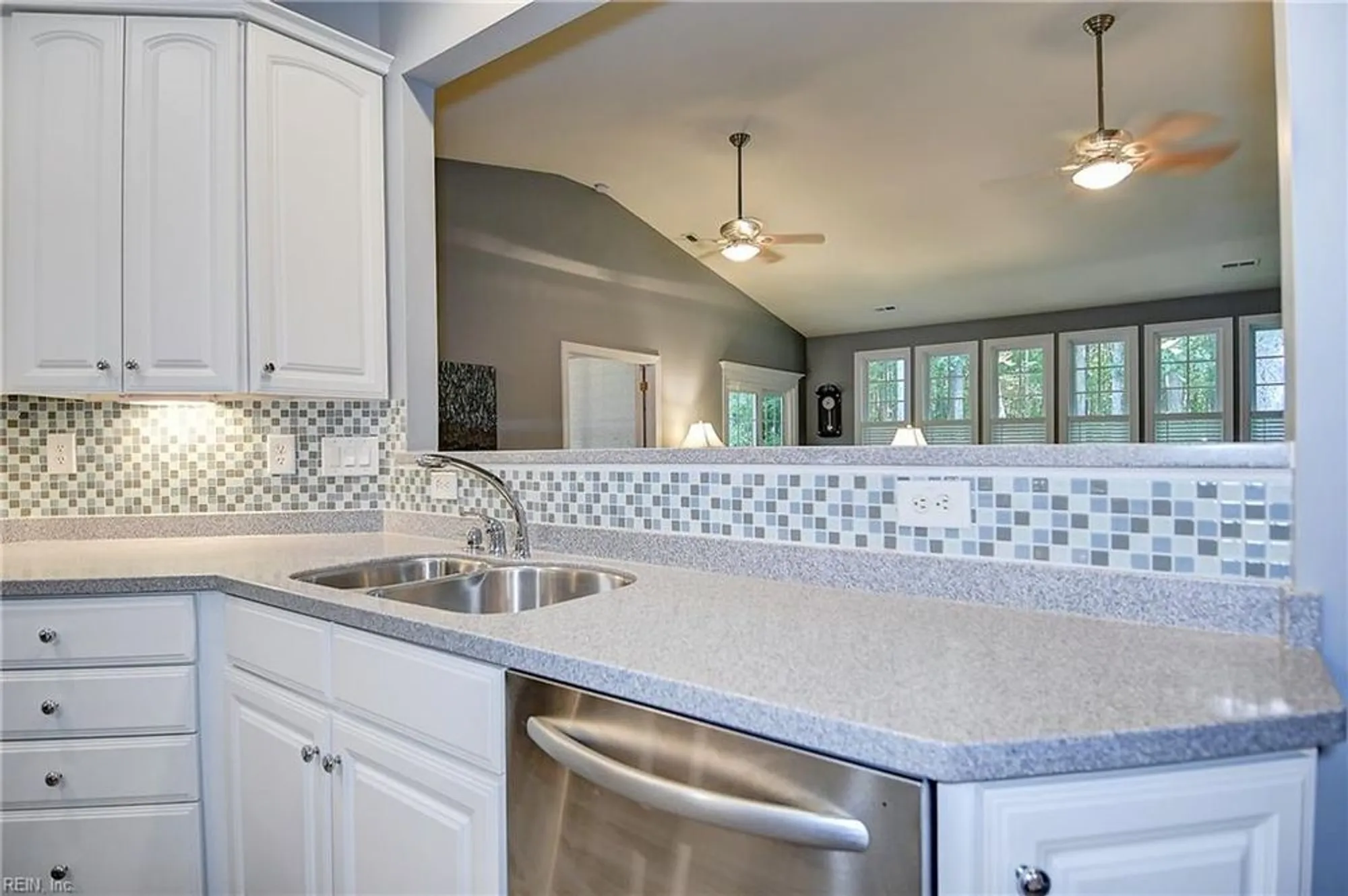 Property Slideshow image 8 of 38 | 3132 genius pl, Virginia Beach, VA, 23456