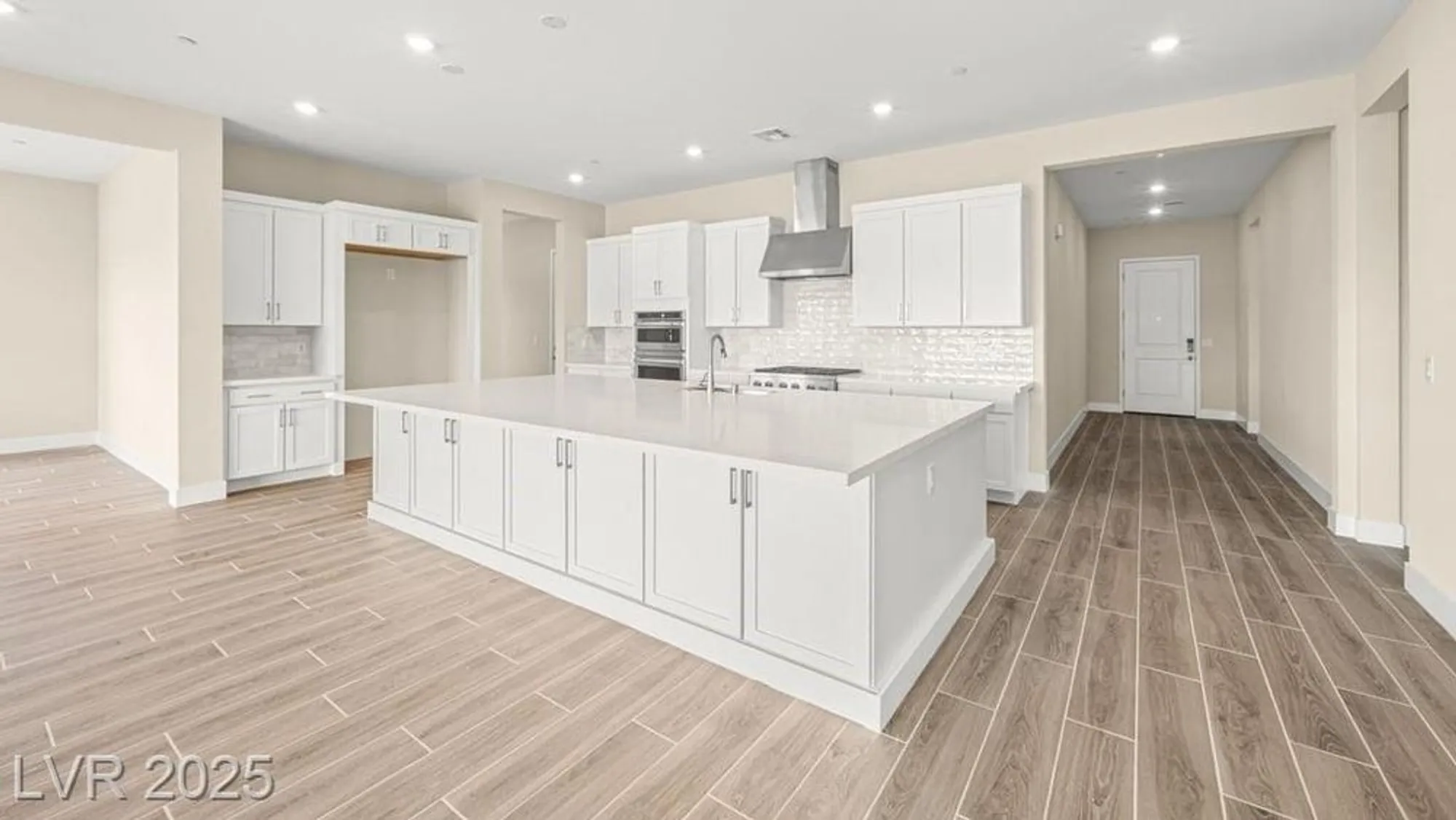 Property Slideshow image 9 of 50 | 243 paraggi bay dr, Henderson, NV, 89011