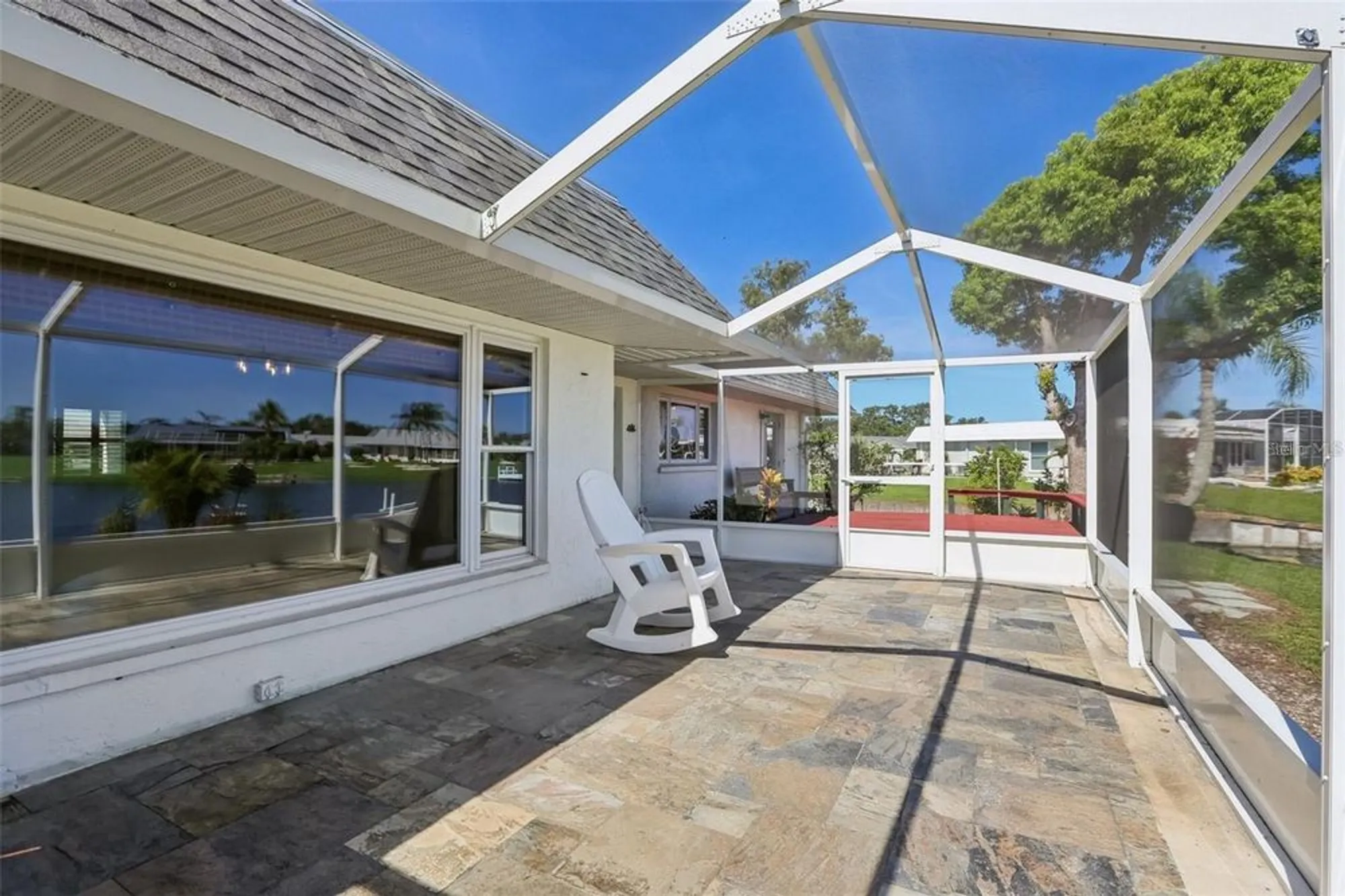 Property Slideshow image 23 of 36 | 1717 danbury dr, Sun City Center, FL, 33573