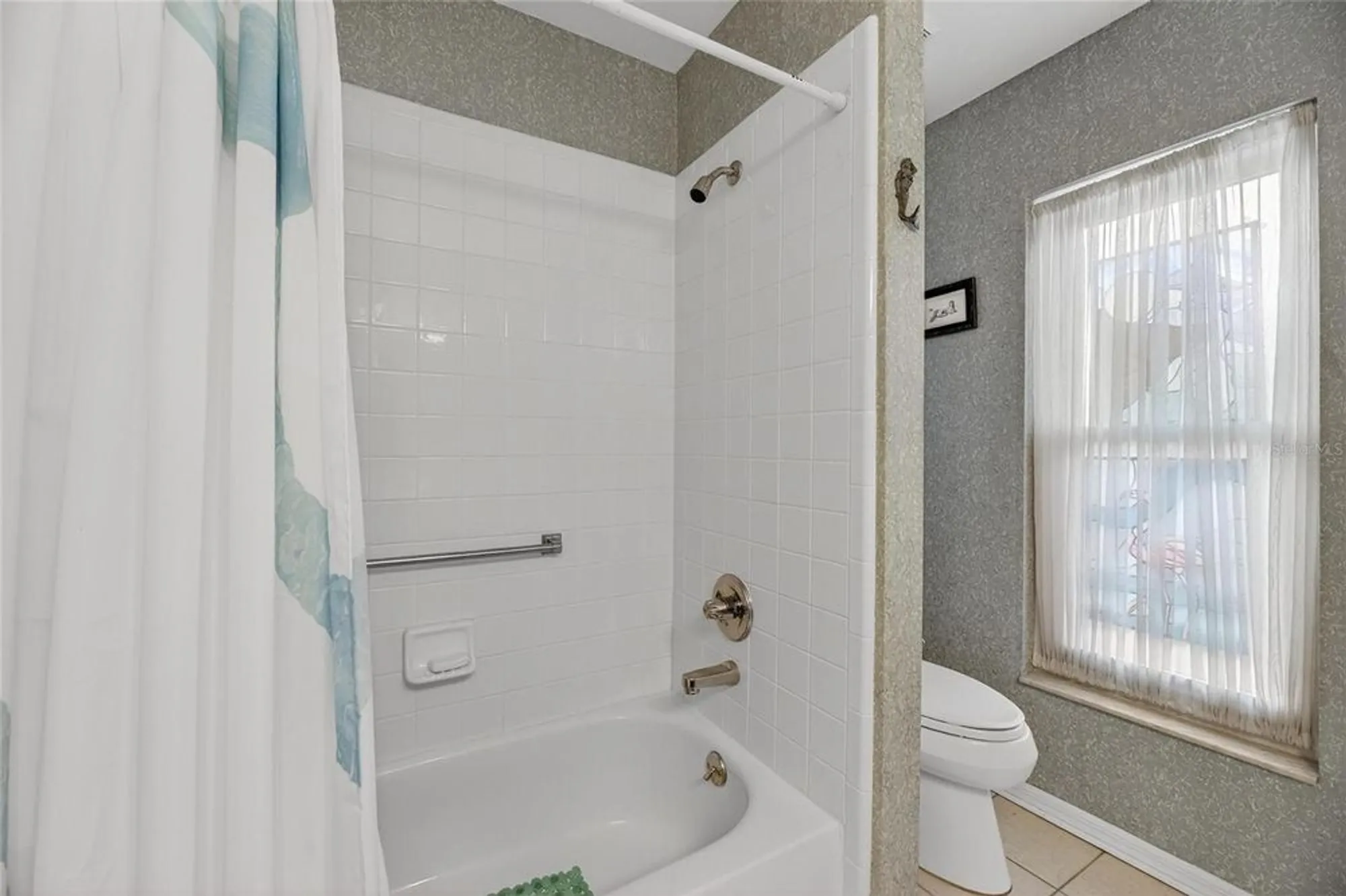 Property Slideshow image 22 of 68 | 2307 platinum dr, Sun City Center, FL, 33573