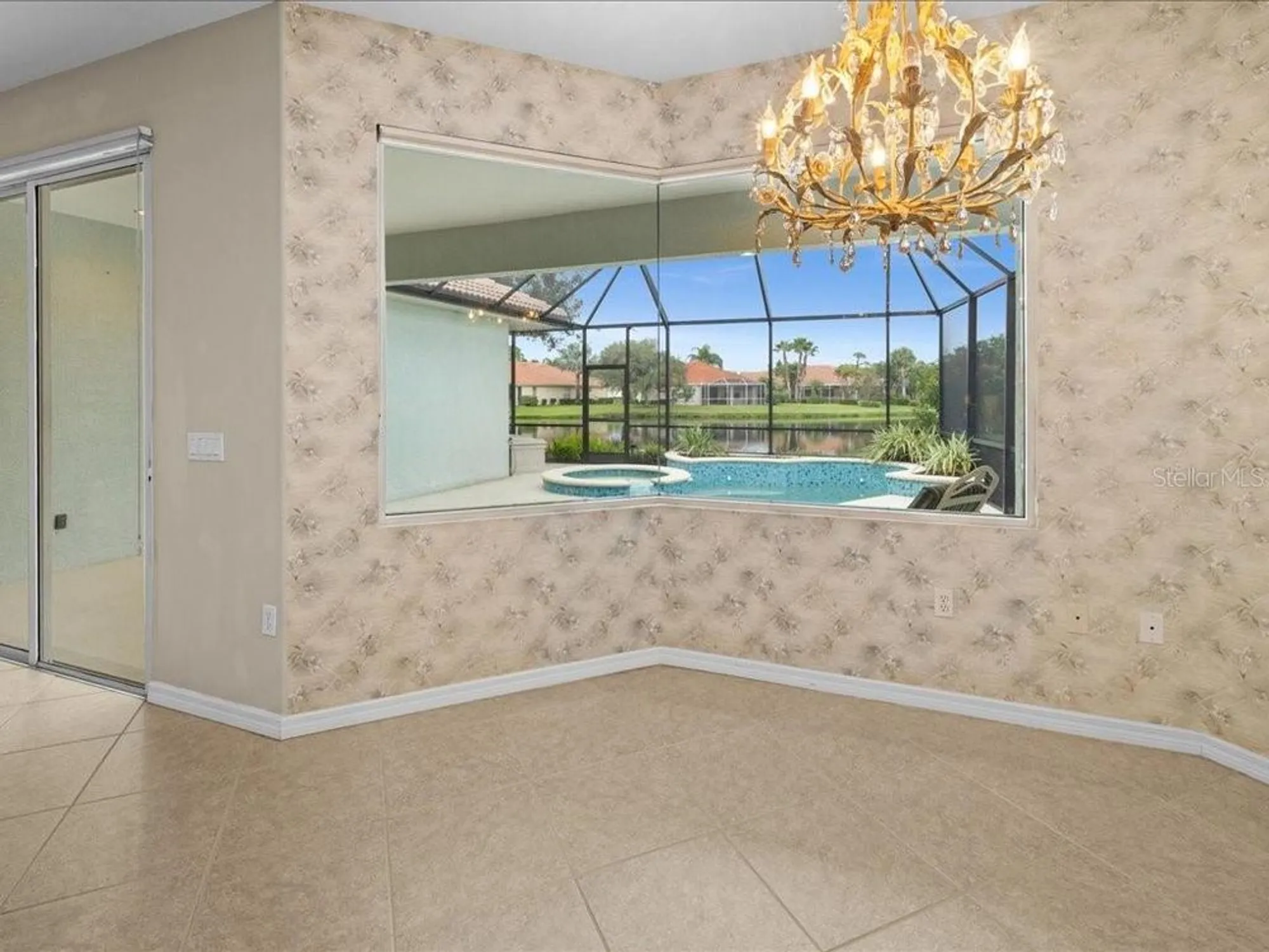 Property Slideshow image 23 of 61 | 3927 whispering oaks dr, North Port, FL, 34287