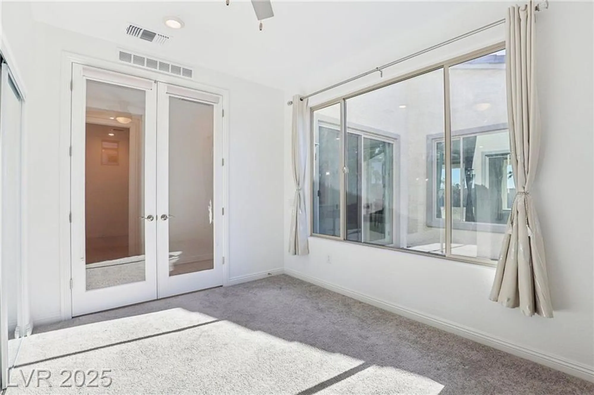 Property Slideshow image 23 of 41 | 2255 woodbluff ave, North Las Vegas, NV, 89086