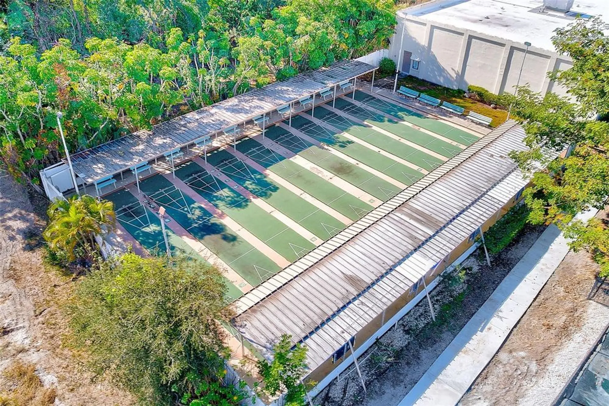 Property Slideshow image 35 of 44 | 6070 80th st n unit 415, St Petersburg, FL, 33709