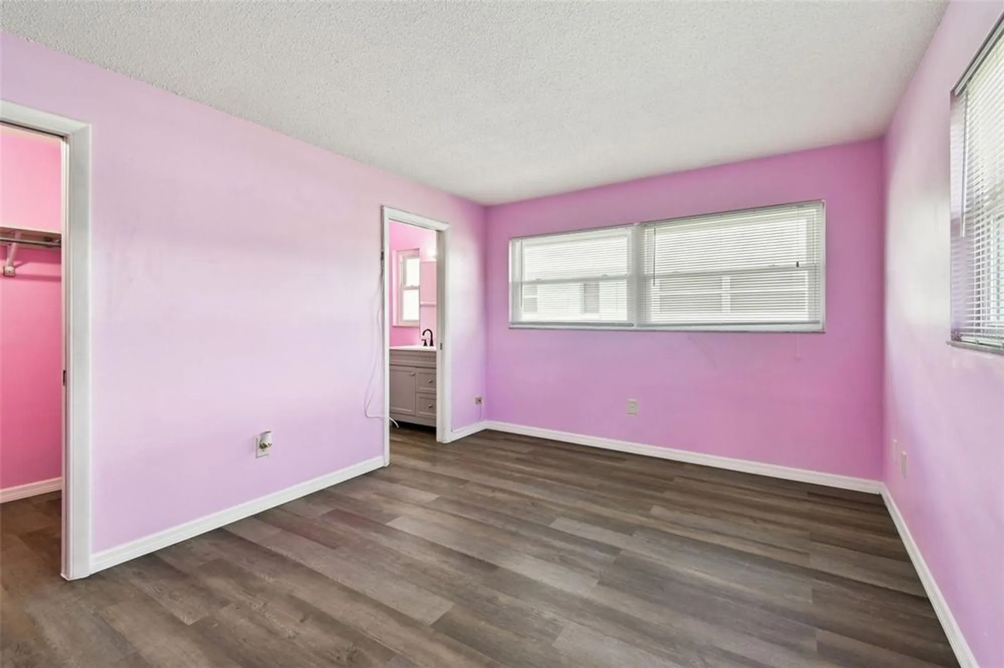 Property Slideshow image 25 of 51 | 8472 68th way, Pinellas Park, FL, 33781