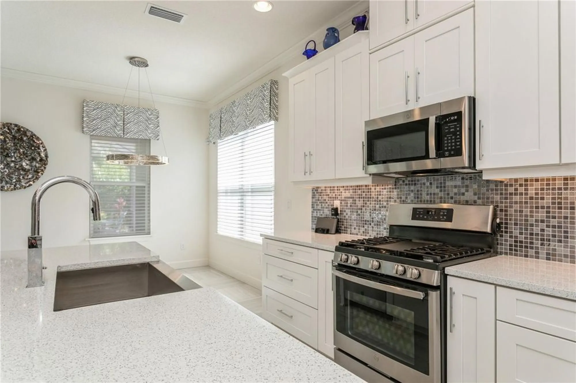 Property Slideshow image 13 of 57 | 5665 piccolo st, Nokomis, FL, 34275