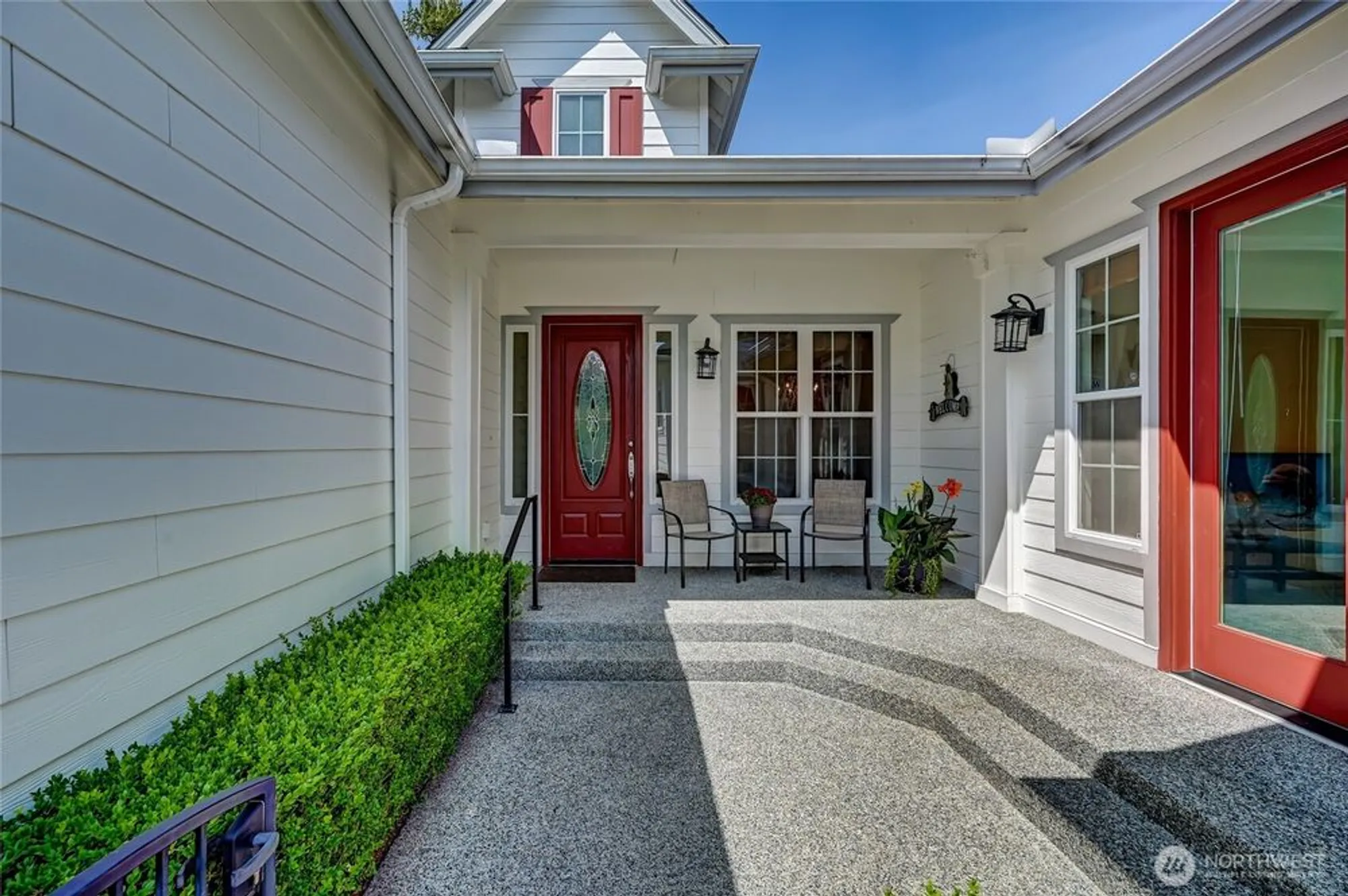 Property Slideshow image 3 of 36 | 12441 adair creek way, Redmond, WA, 98053