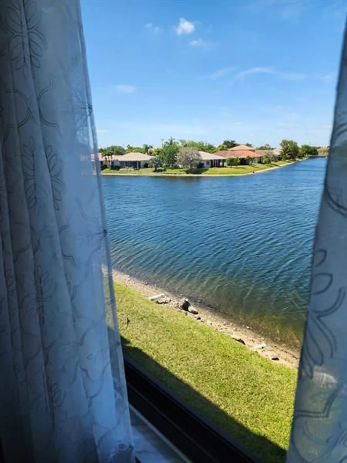 Property Slideshow image 11 of 20 | 9655 n belfort cir # 211, Tamarac, FL, 33321