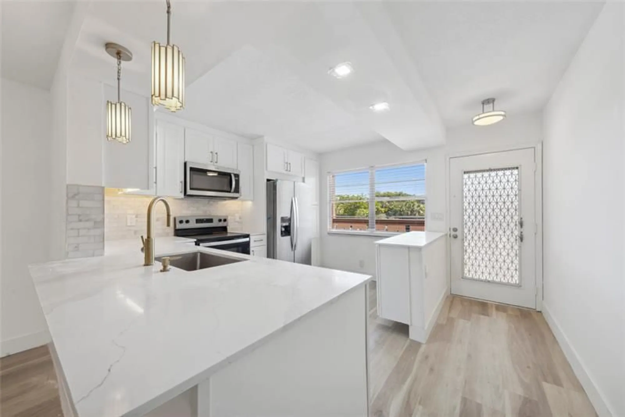 Property Slideshow image 1 of 34 | 3201 portofino pt d3, Coconut Creek, FL, 33066