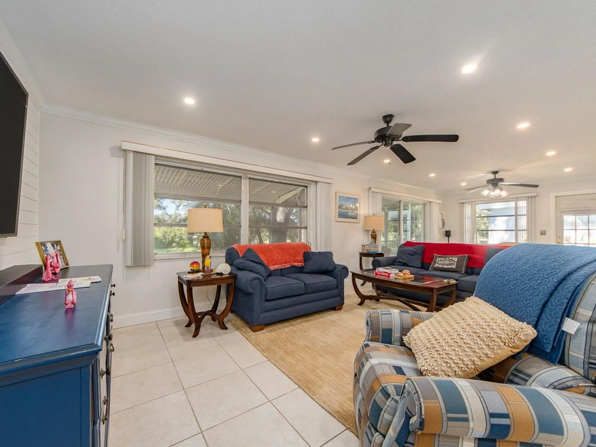 Property Slideshow image 21 of 43 | 9234 141st st, Seminole, FL, 33776