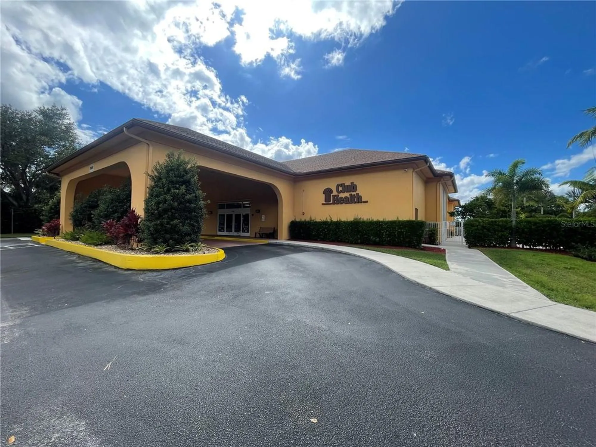 Property Slideshow image 9 of 15 | 13455 sw 9th ct 112j, Pembroke Pines, FL, 33027