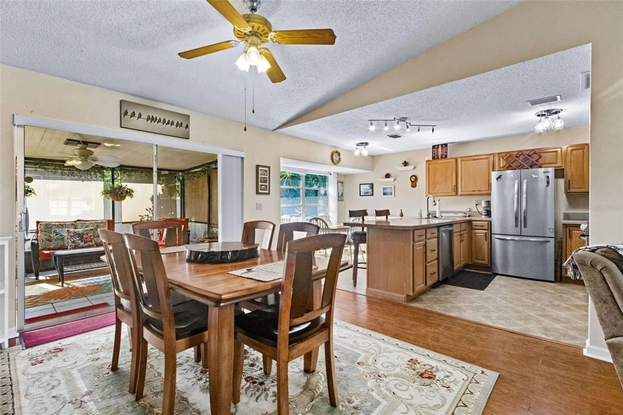 Property Slideshow image 6 of 37 | 1417 heather ridge blvd, Dunedin, FL, 34698